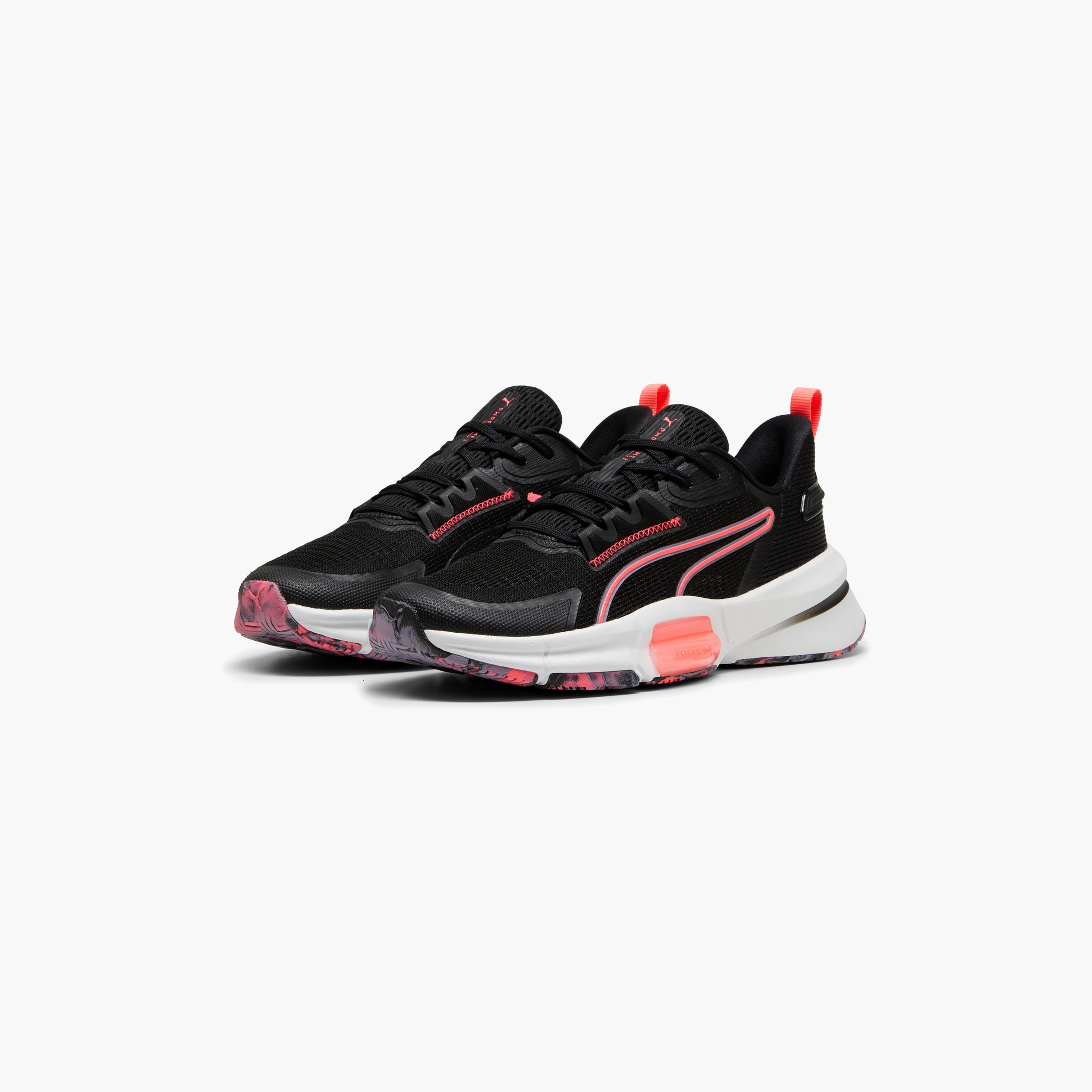 حذاء رياضي بورفريم تي ار 3 للنساء من بوما 31014301 | OE-sports-women-shoes-image-1