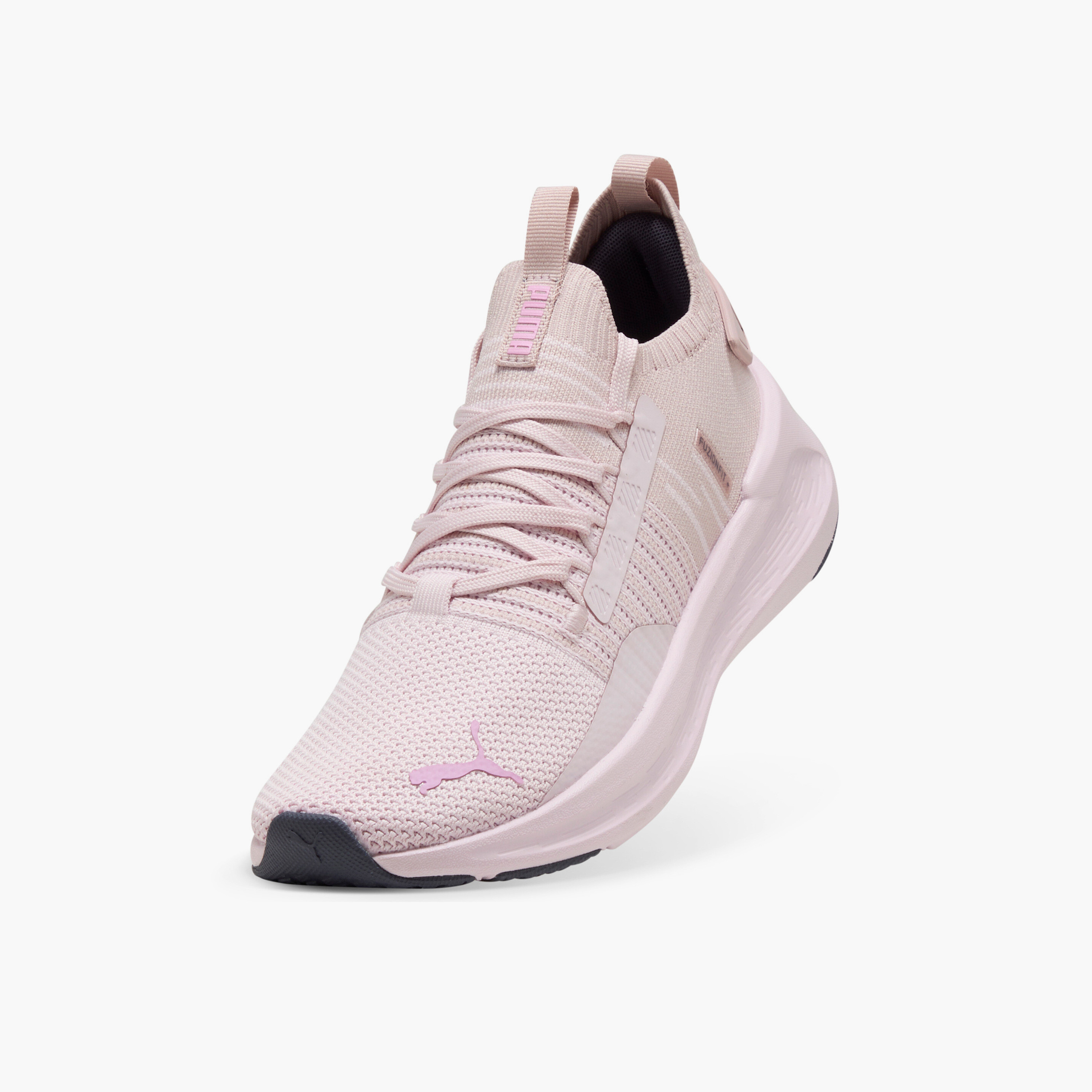 حذاء رياضي سوفت رايد سيميتري فيوجن برباط إغلاق للنساء من بوما-sports-women-shoes-image-4