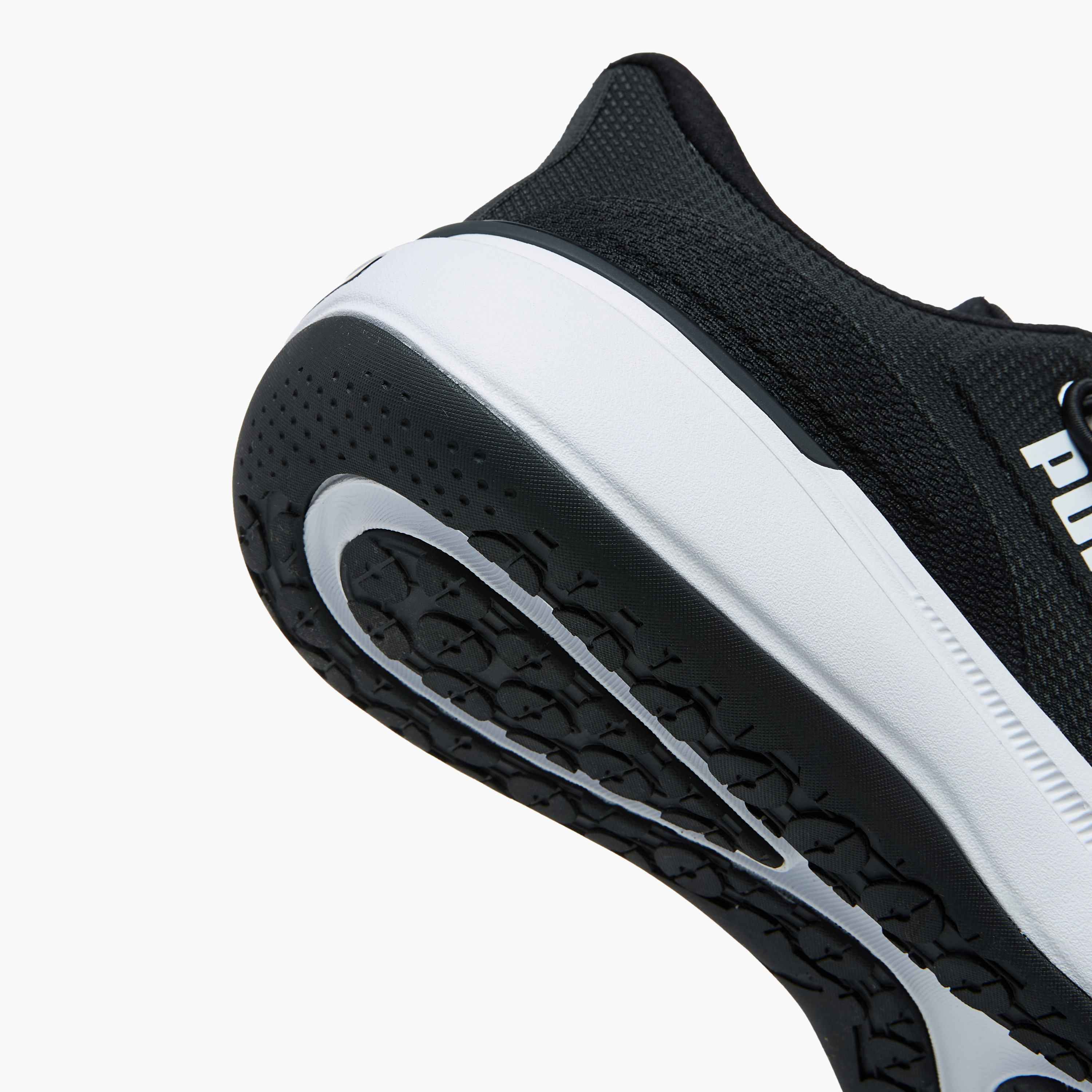 بوما- حذاء جري سوفت رايد إكسو شيفت برباط للرجال  31172301 | OE-sports-men-shoes-image-15
