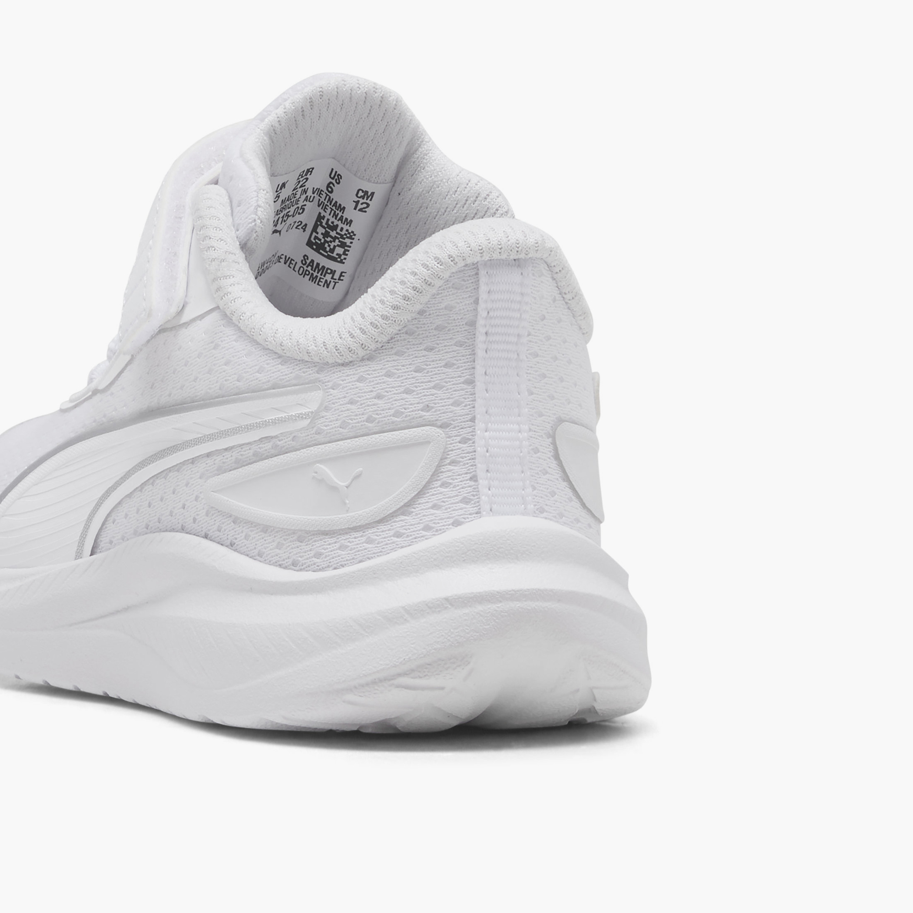 حذاء جري بشريط إغلاق لاصق سكاي روكيت 2 للأطفال من بوما-baby-girls-shoes-closedshoes-image-1