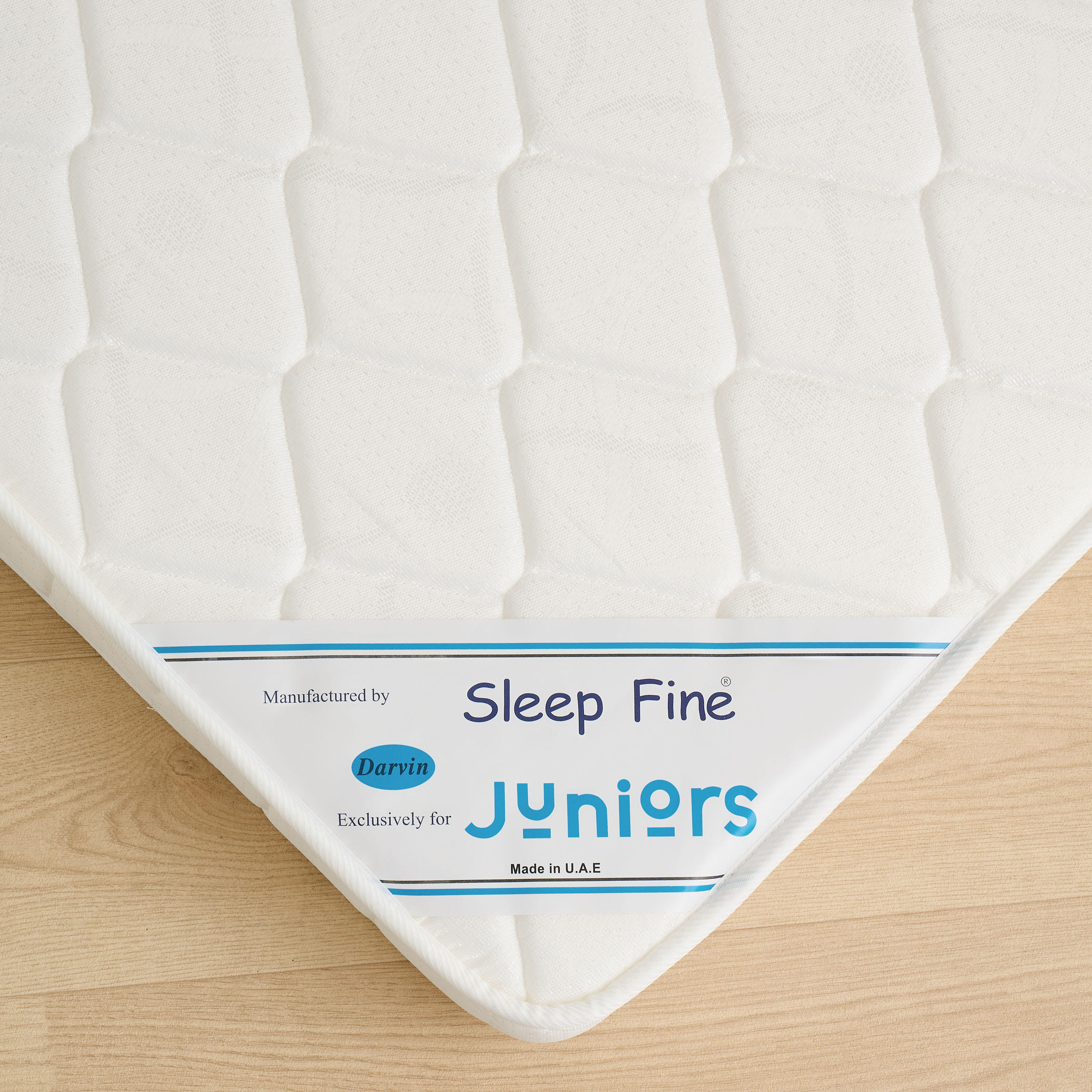 طقم سرير رضع ومرتبة دارفين من جيجلز-baby-nursery-furniture-cribsandbeds-babycribs-image-12