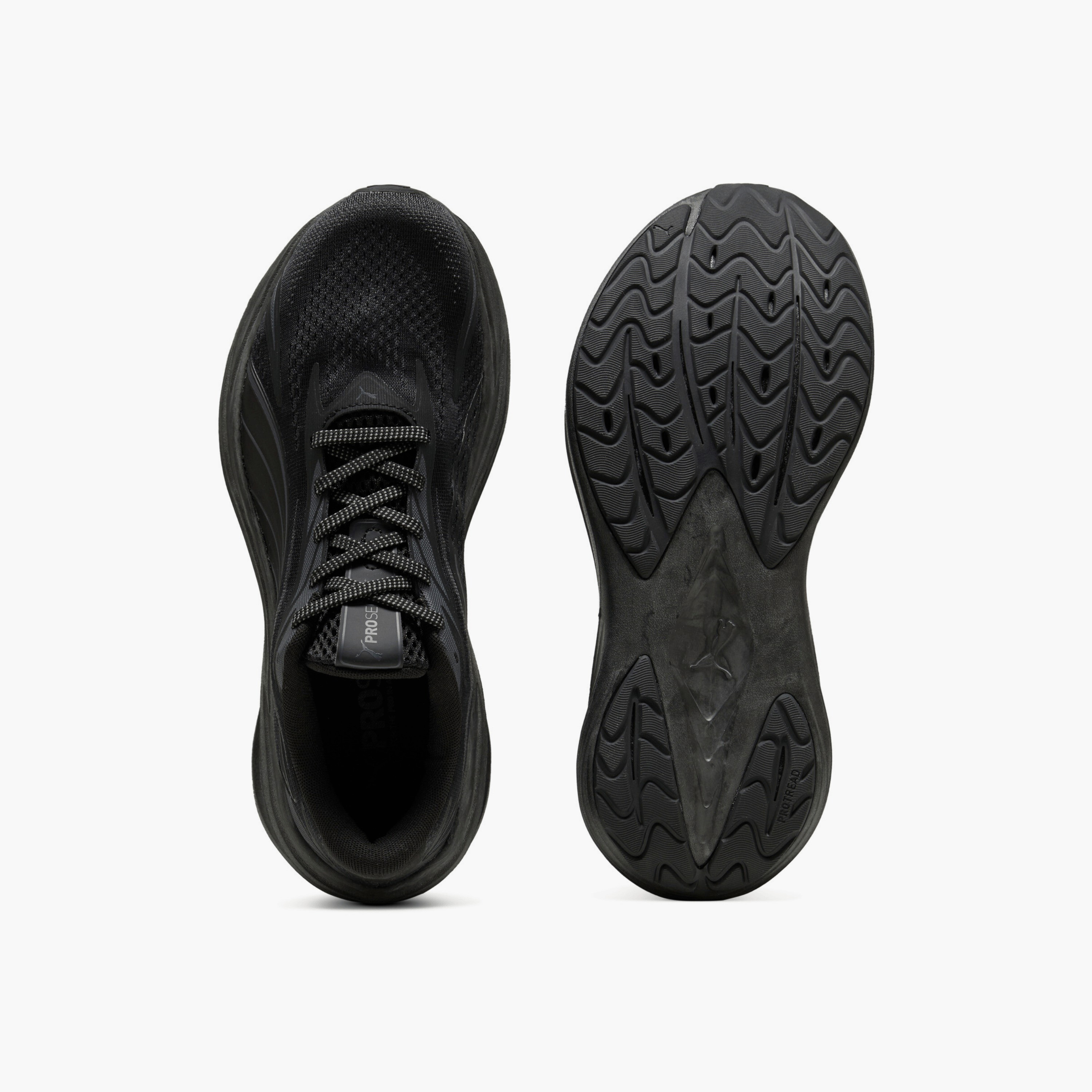 حذاء رياضي برباط إغلاق للرجال من بوما-sports-men-shoes-image-5