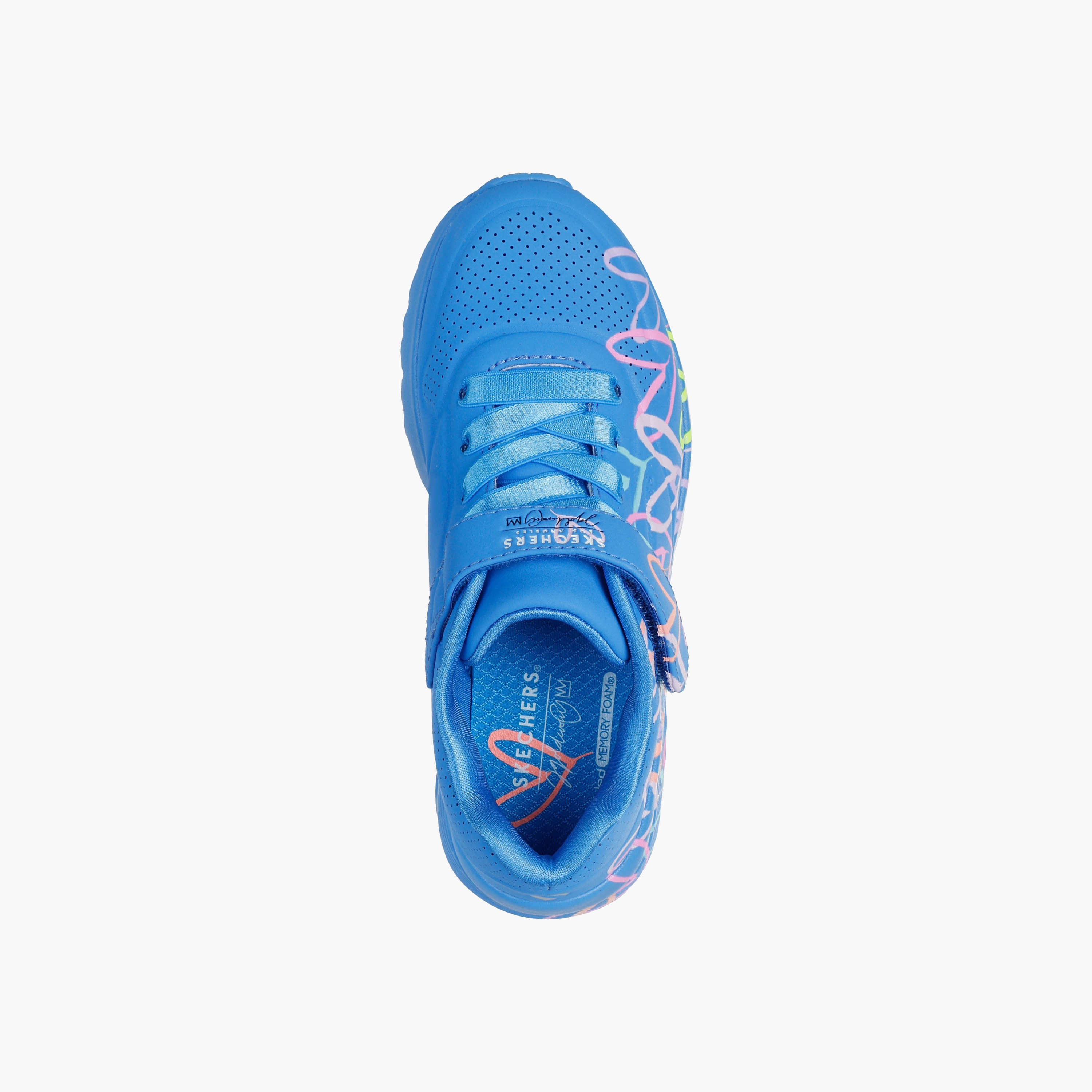 حذاء رياضي بطبعات قلوب بشريط إغلاق لاصق أونو لايت للبنات من سكيتشرز-girls-shoes-sneakers-image-2