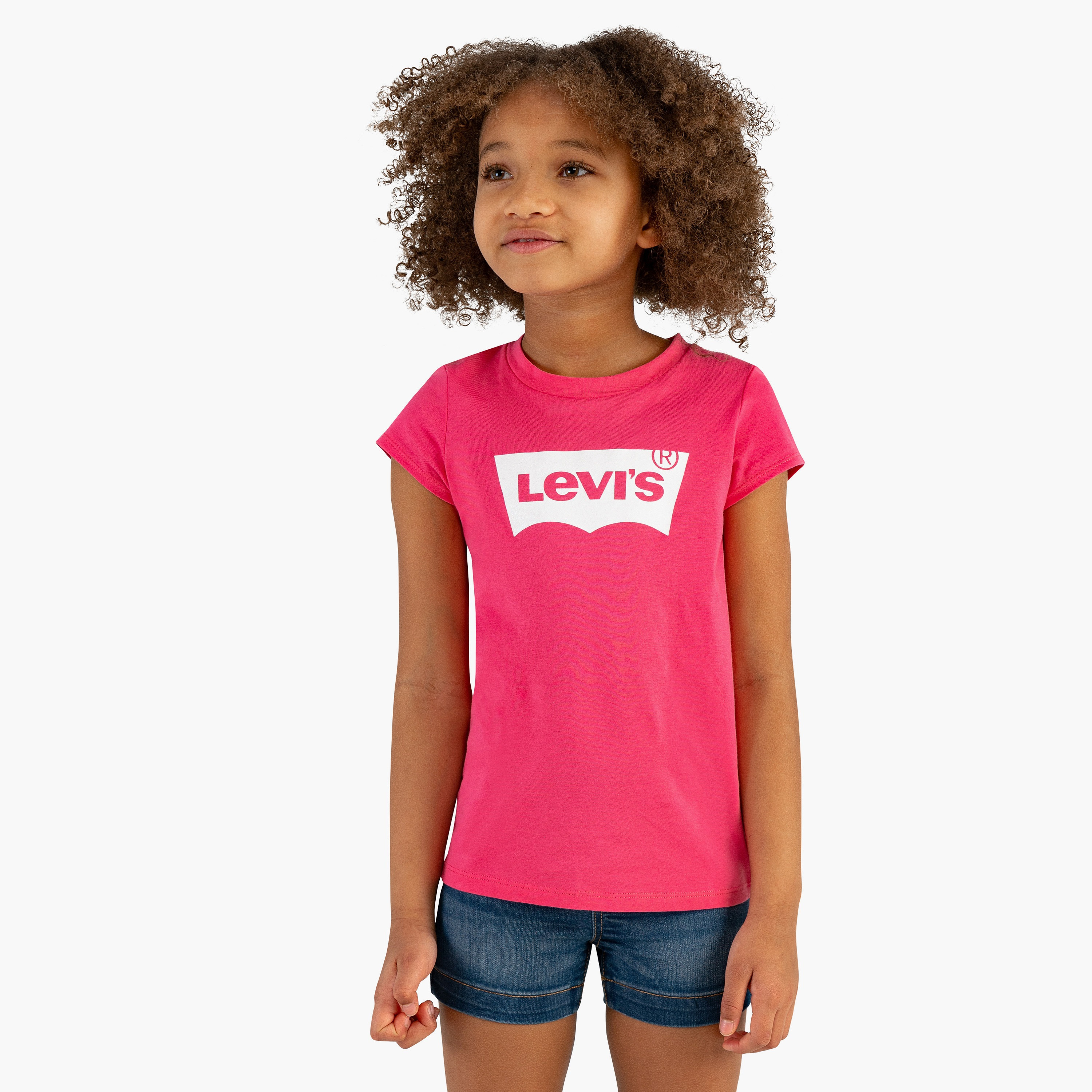 تي شيرت بأكمام قصيرة بطبعة باتوينج من ليفايس-girls-clothing-tshirts-image-4