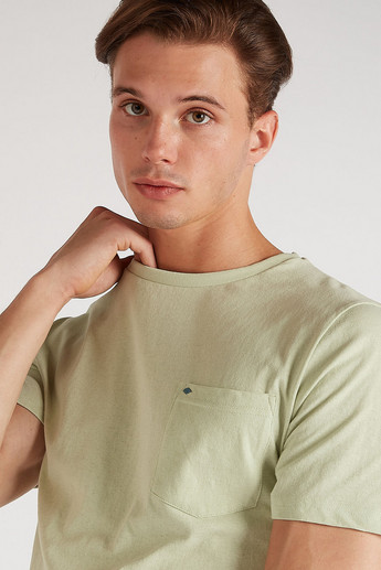 Sustainable Lee Cooper Solid T-shirt with Crew Neck and Chest Pocket