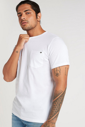 Sustainable Lee Cooper Solid Crew Neck T-shirt with Chest Pocket
