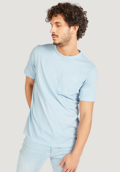 Lee Cooper Solid Crew Neck T-shirt with Pocket and Short Sleeves-T Shirts-image-2