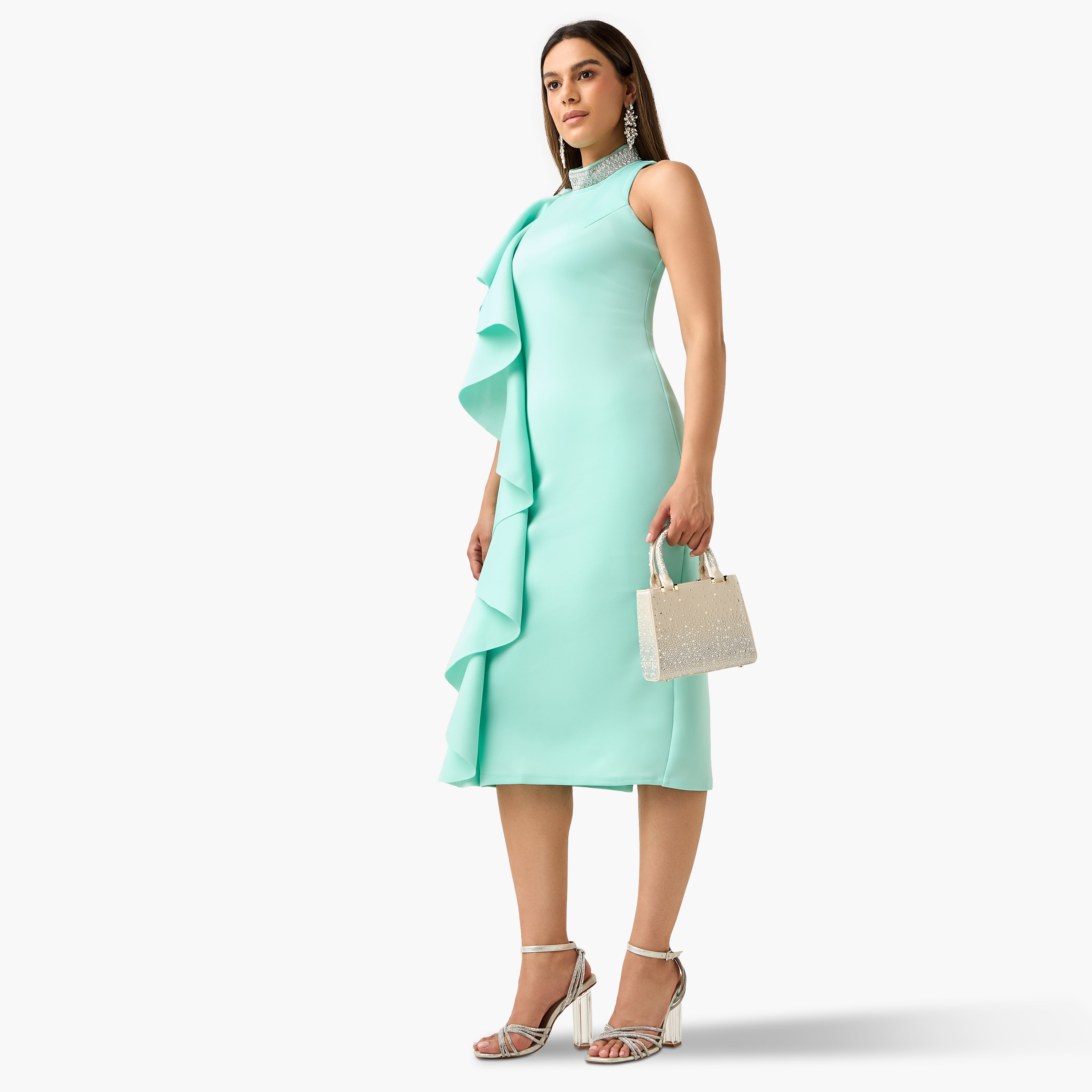 فستان ضيق بياقة عالية ودون أكمام مع لوح كشكش وتزيينات من جولدن أبل-women-clothing-dresses-image-2