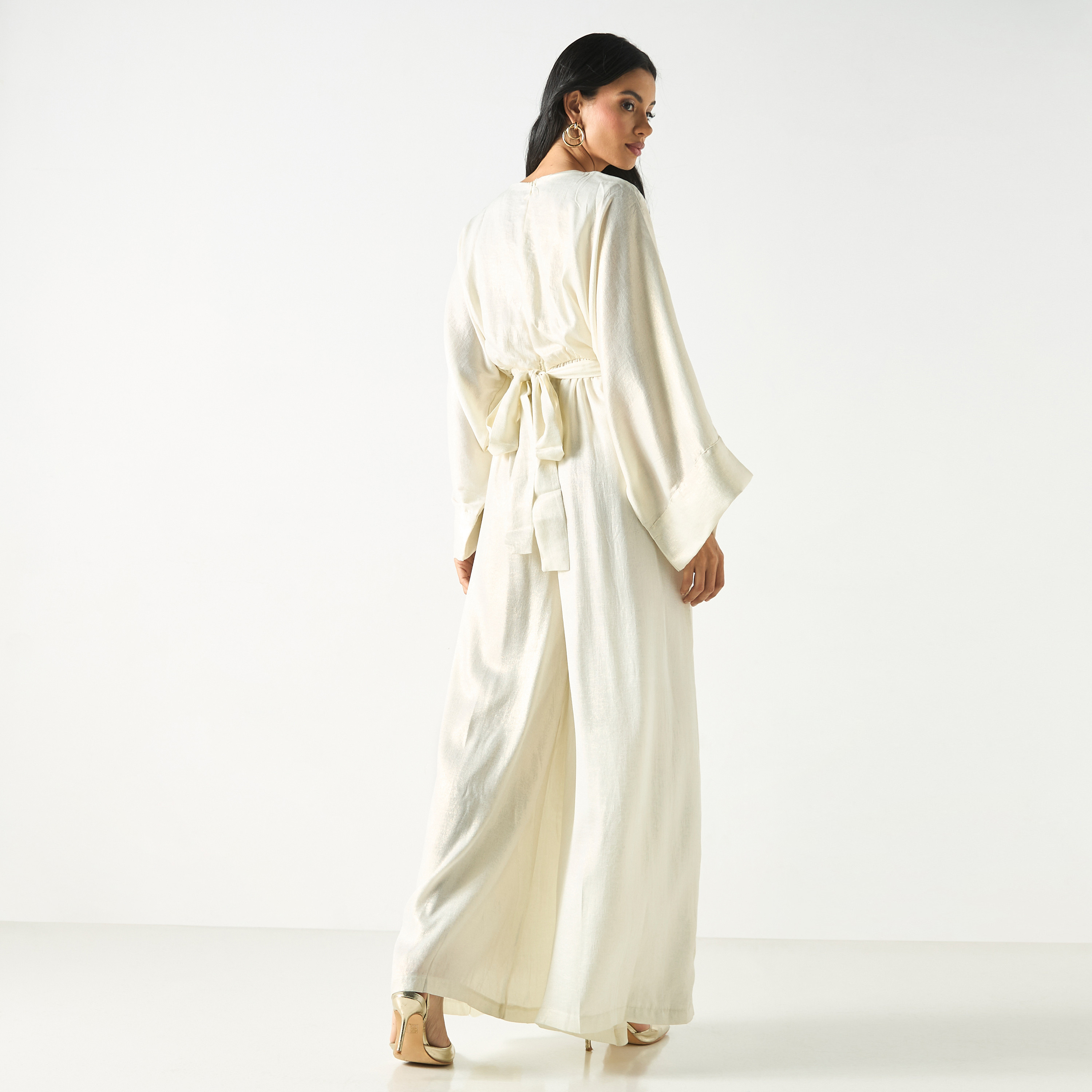 جمبسوت سادة بأرجل واسعة وأكمام طويلة وحزام رباط-women-clothing-jumpsuits-image-7