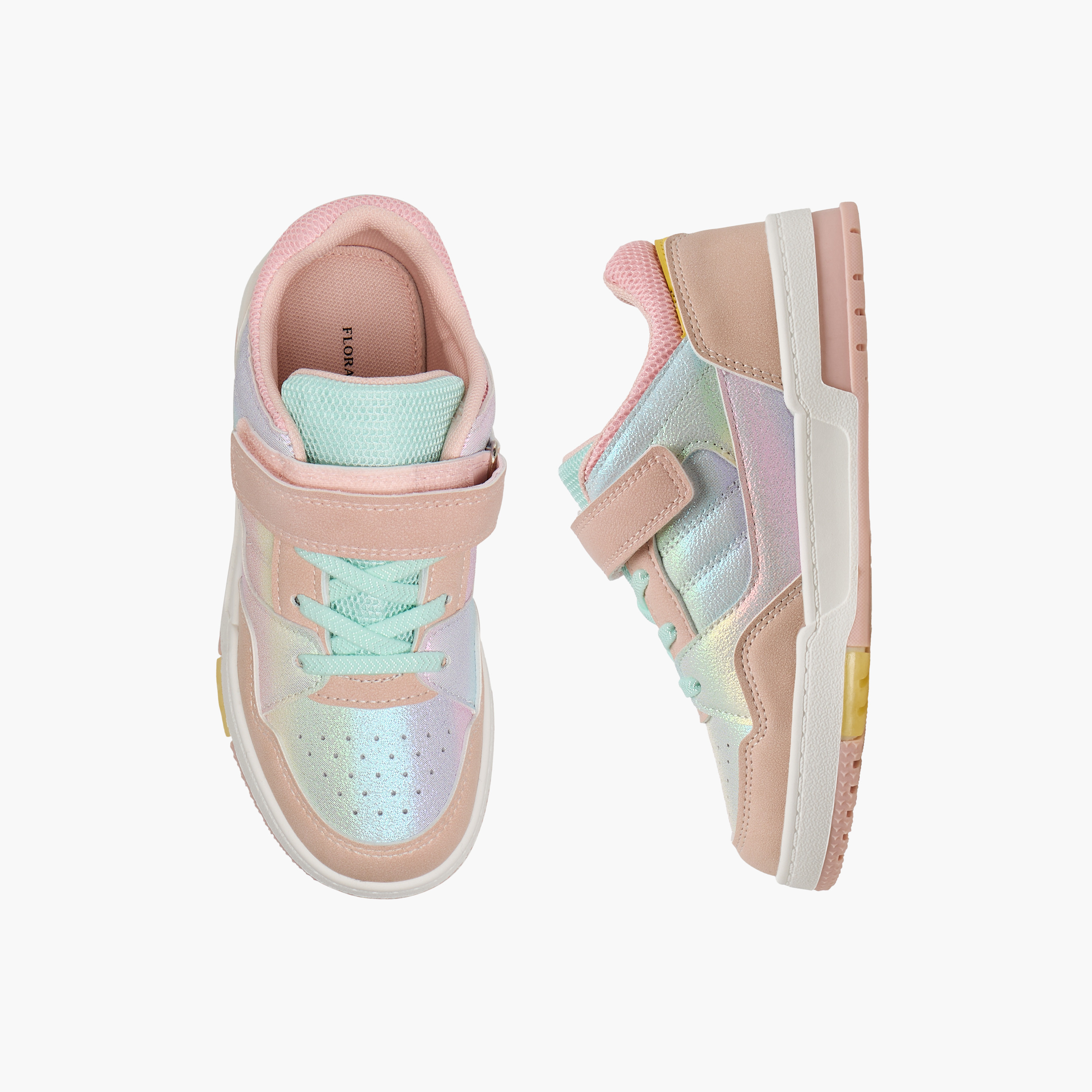 حذاء سنيكرز بشريط إغلاق لاصق للبنات من فلورا بيلا-girls-shoes-sneakers-image-1