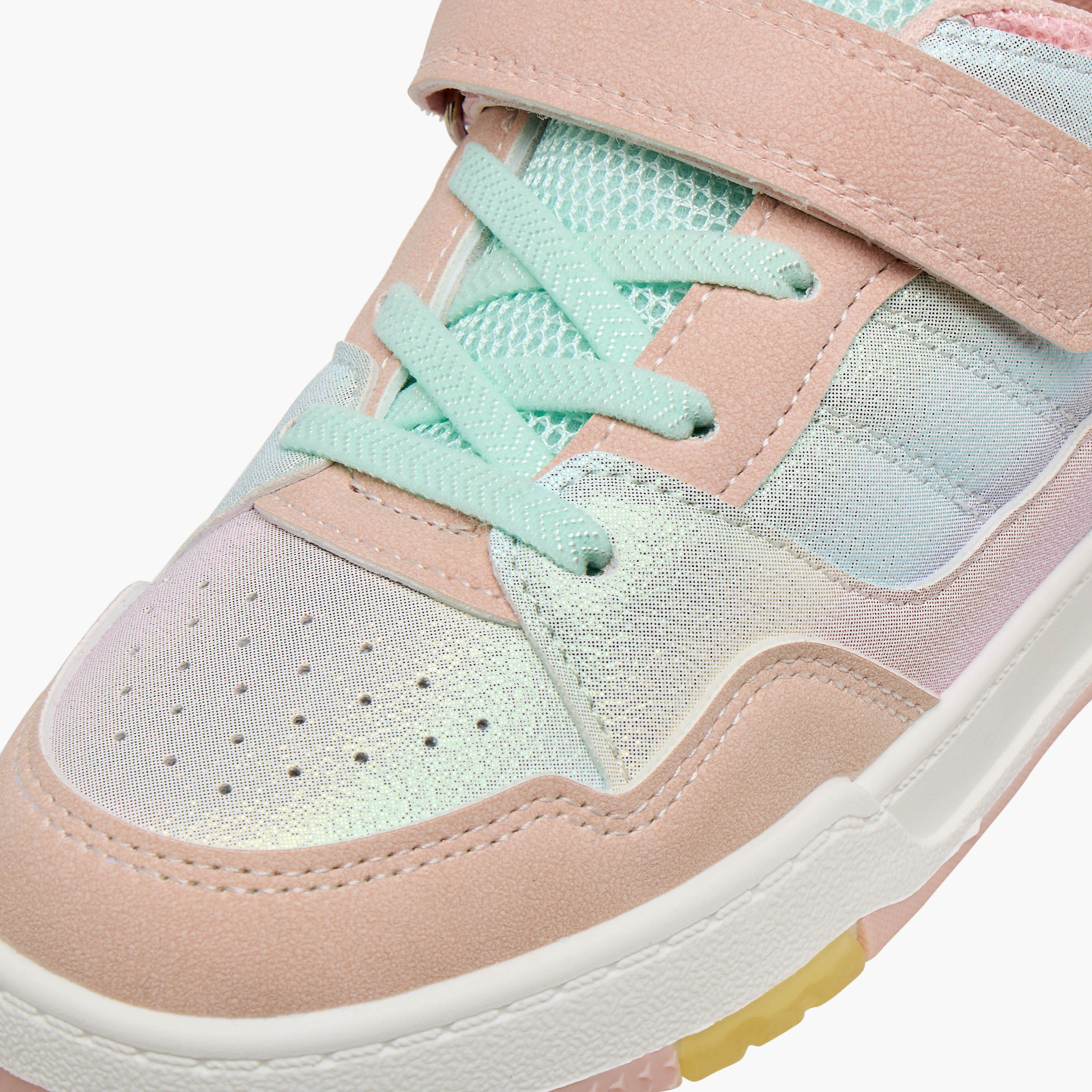 حذاء سنيكرز بشريط إغلاق لاصق للبنات من فلورا بيلا-girls-shoes-sneakers-image-5
