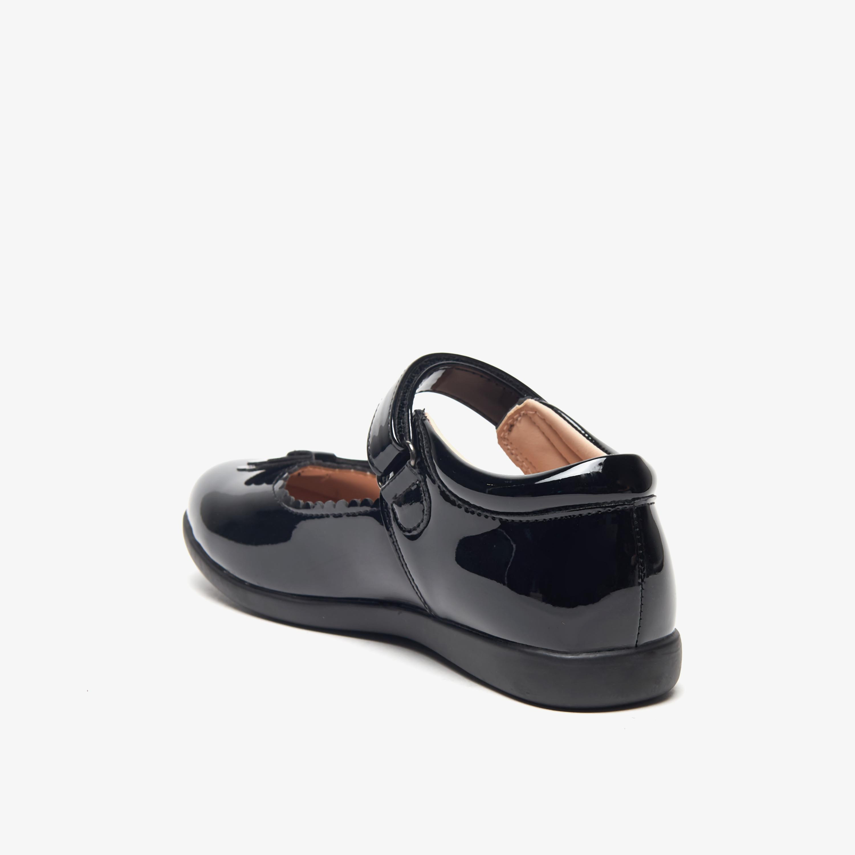 حذاء ماري جين مدرسي بشريط إغلاق وزخارف فيونكة من فلورا بيلا-girls-shoes-schoolshoes-image-2