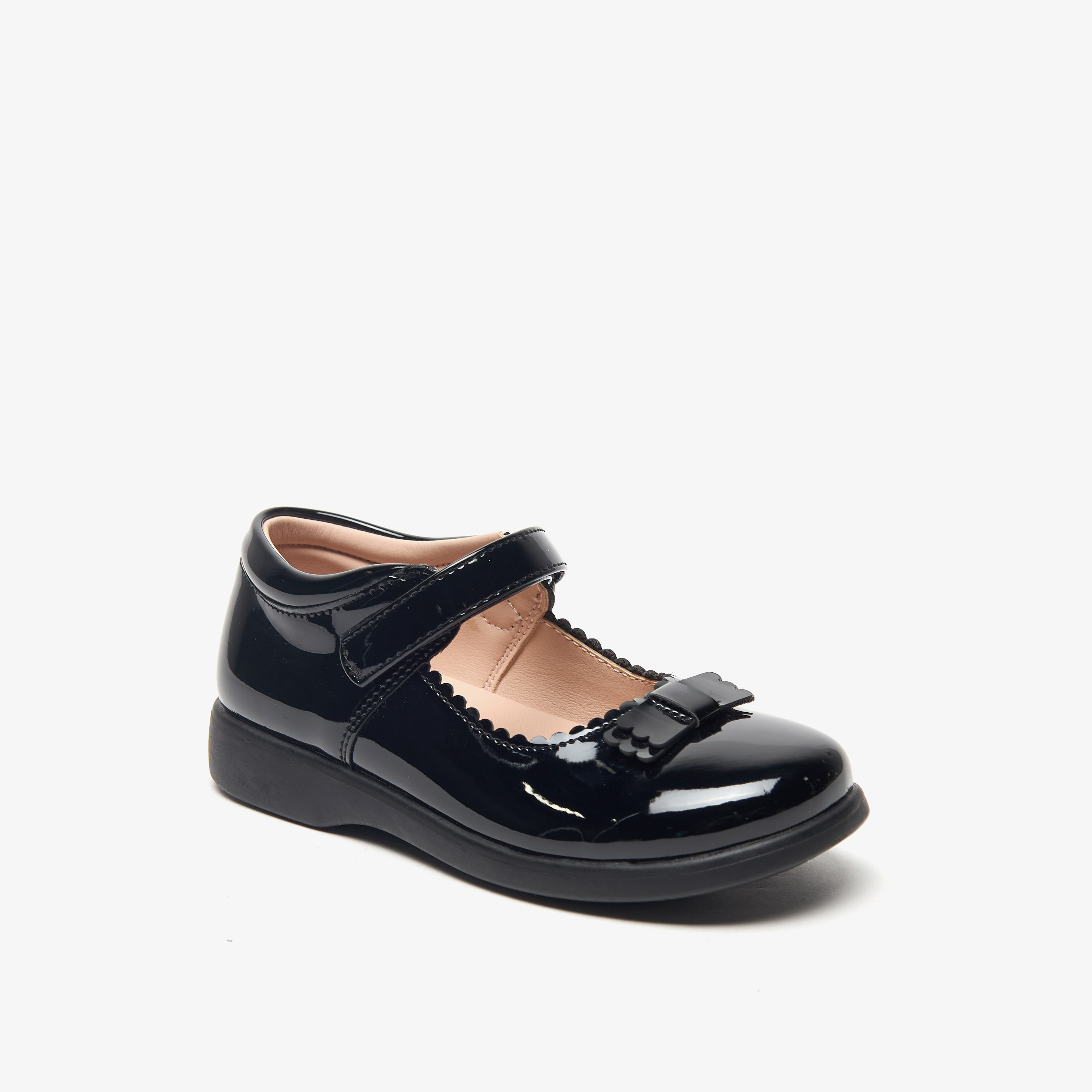 حذاء ماري جين بزخرفة فيونكة وشريط إغلاق من فلورا بيلا-girls-shoes-schoolshoes-image-1
