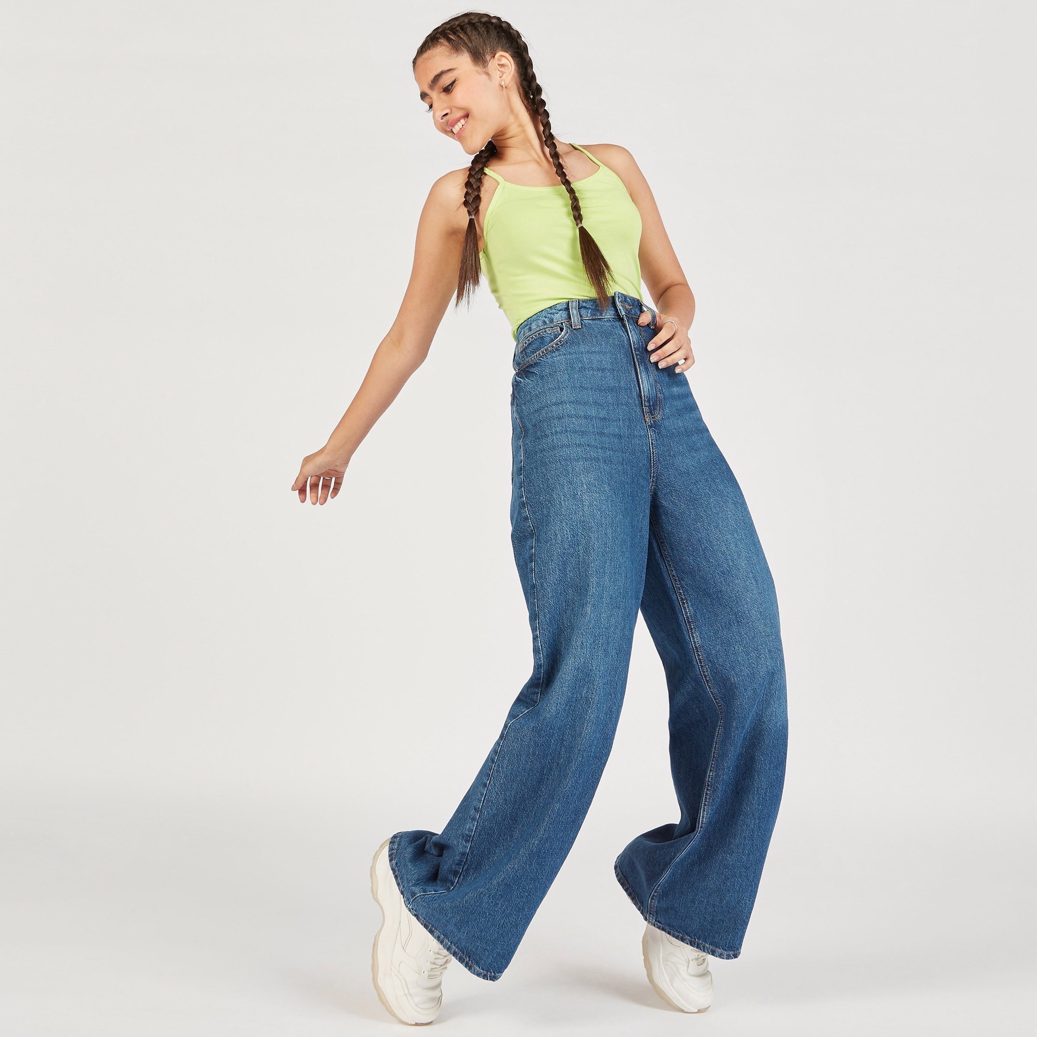 Solid Mid-Rise Denim Pants with Button Closure and Pockets-women-clothing-bottoms-jeans-image-2