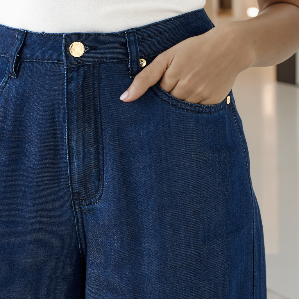 Wide Leg Jeans with Pockets-women-clothing-bottoms-jeans-image-4