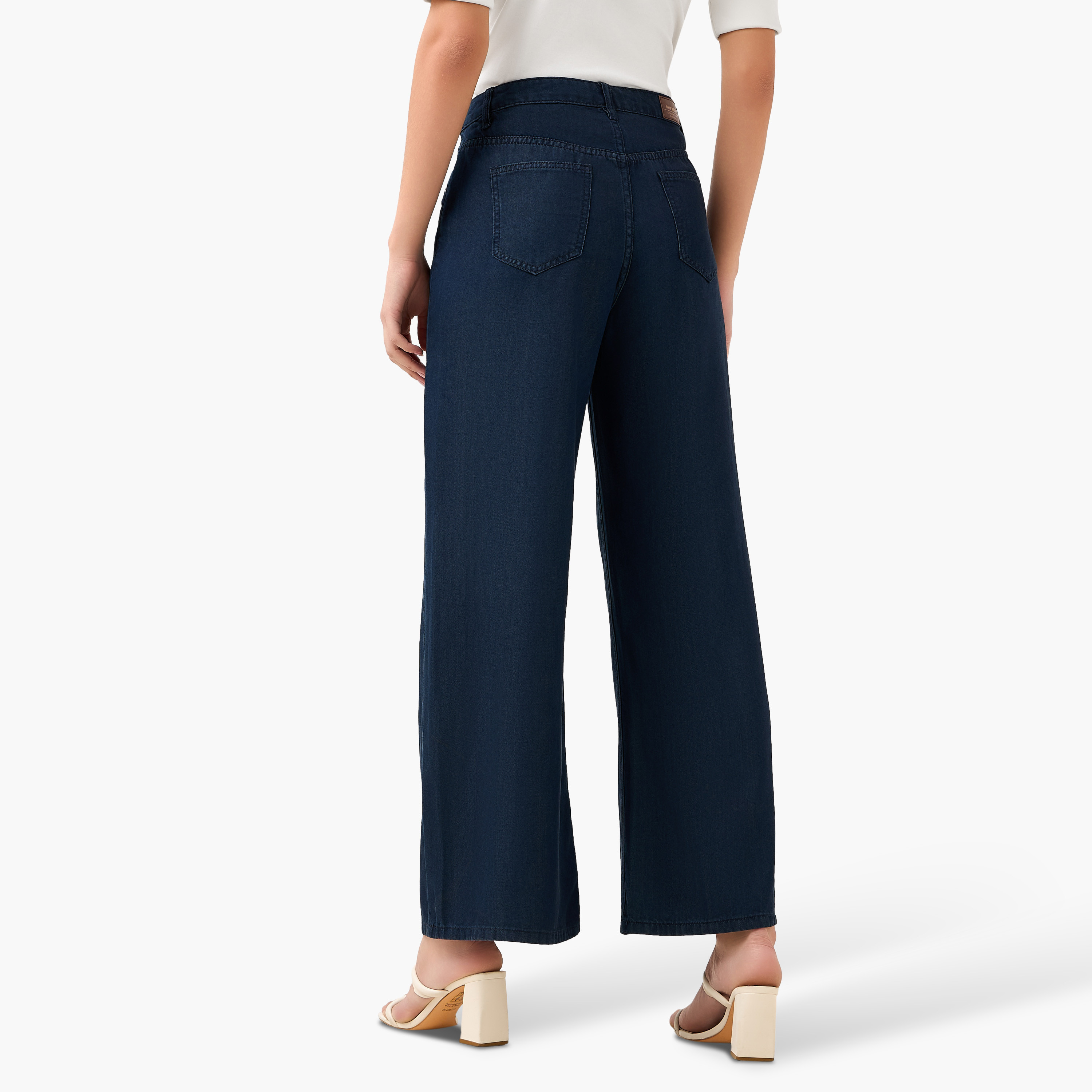 بنطلون جينز بساق واسعة وجيوب-women-clothing-bottoms-jeans-image-4