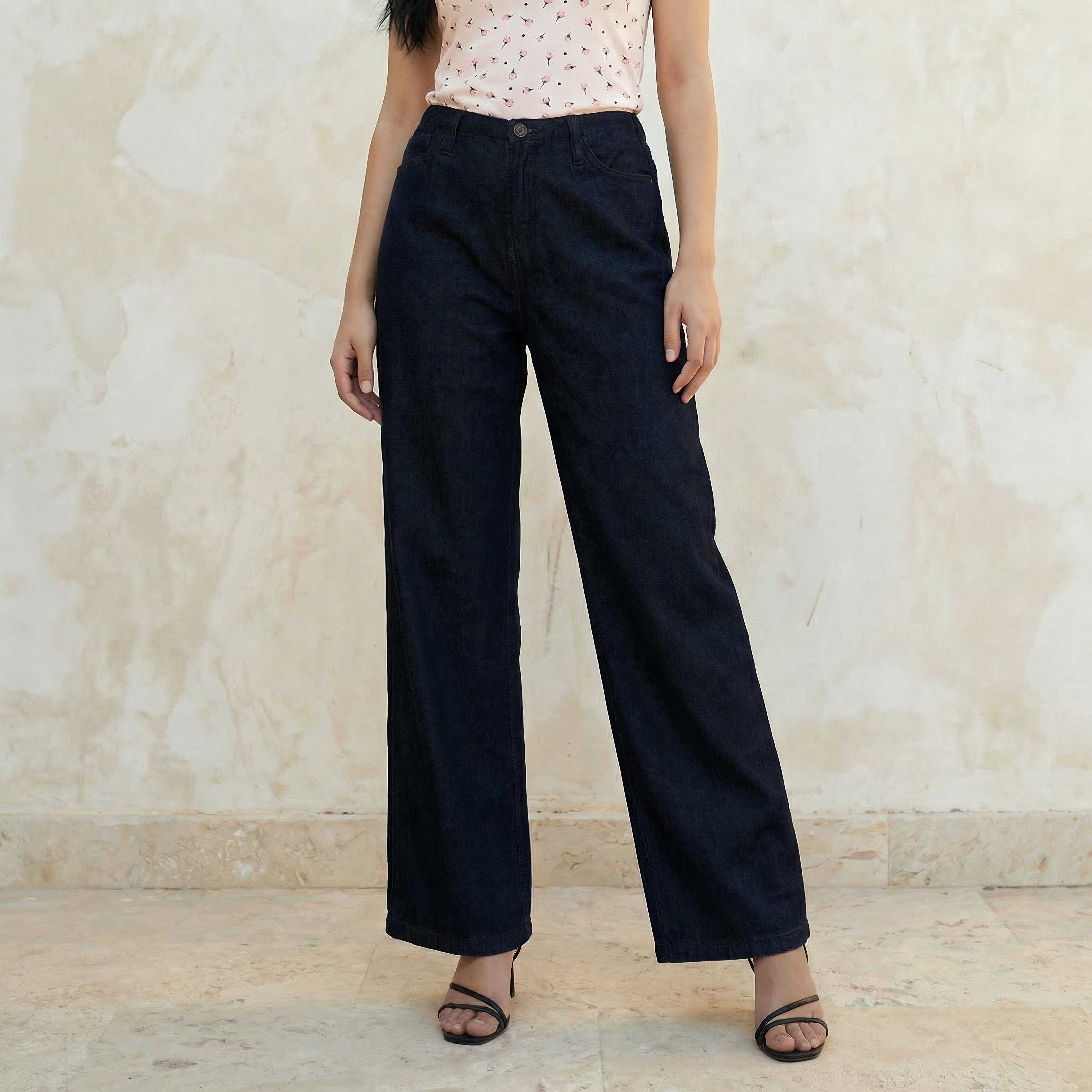 بنطلون جينز واسع الساقين بخصر مطاطي-women-clothing-bottoms-jeans-image-1