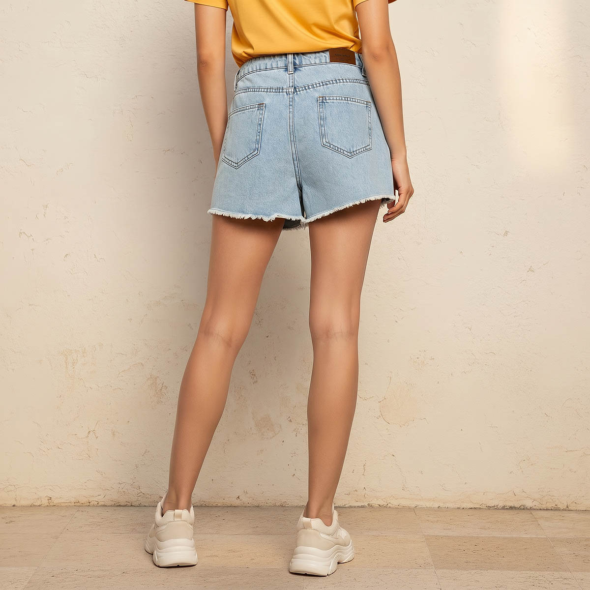 شورت جينز مرصع بخصر متوسط-women-clothing-shorts-image-4