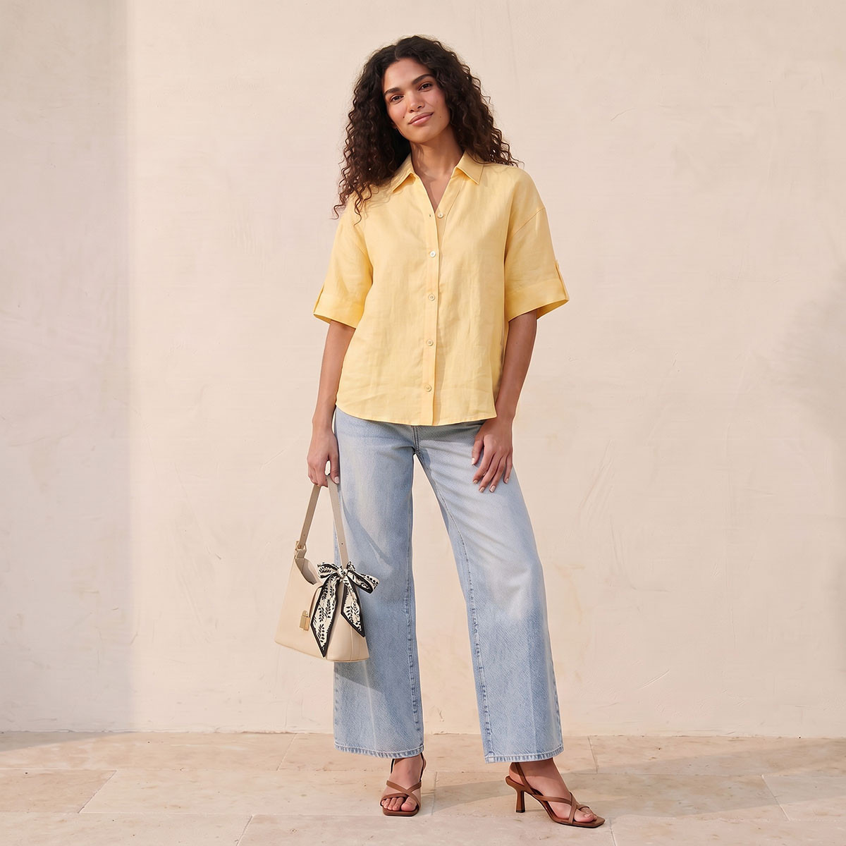بنطلون جينز بقصّة مستقيمة وخصر مرتفع من سبلاش دنيم-women-clothing-bottoms-jeans-image-3
