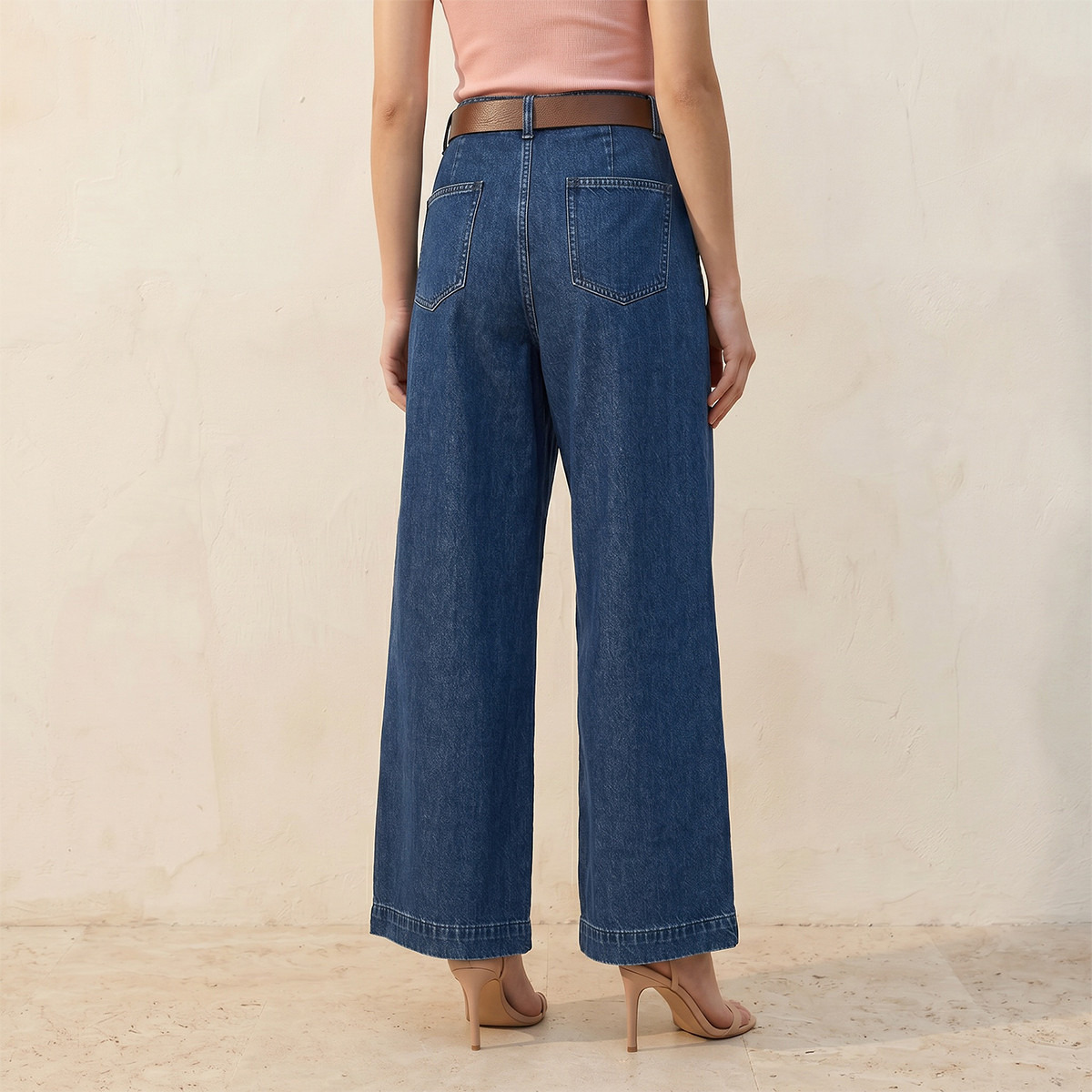 بنطلون جينز واسع الساقين بخصر مرن وحزام من سبلاش دينم-women-clothing-bottoms-jeans-image-4