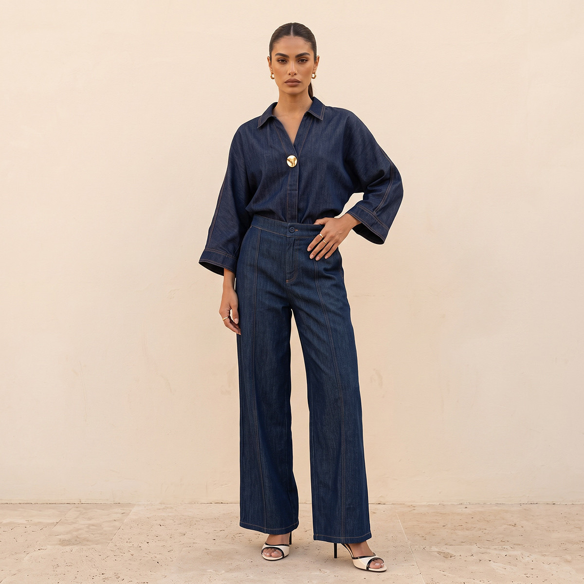 بنطلون جينز بقصة مرتخية وحزام خصر نصف مطاطي من سبلاش دينم-women-clothing-bottoms-jeans-image-2