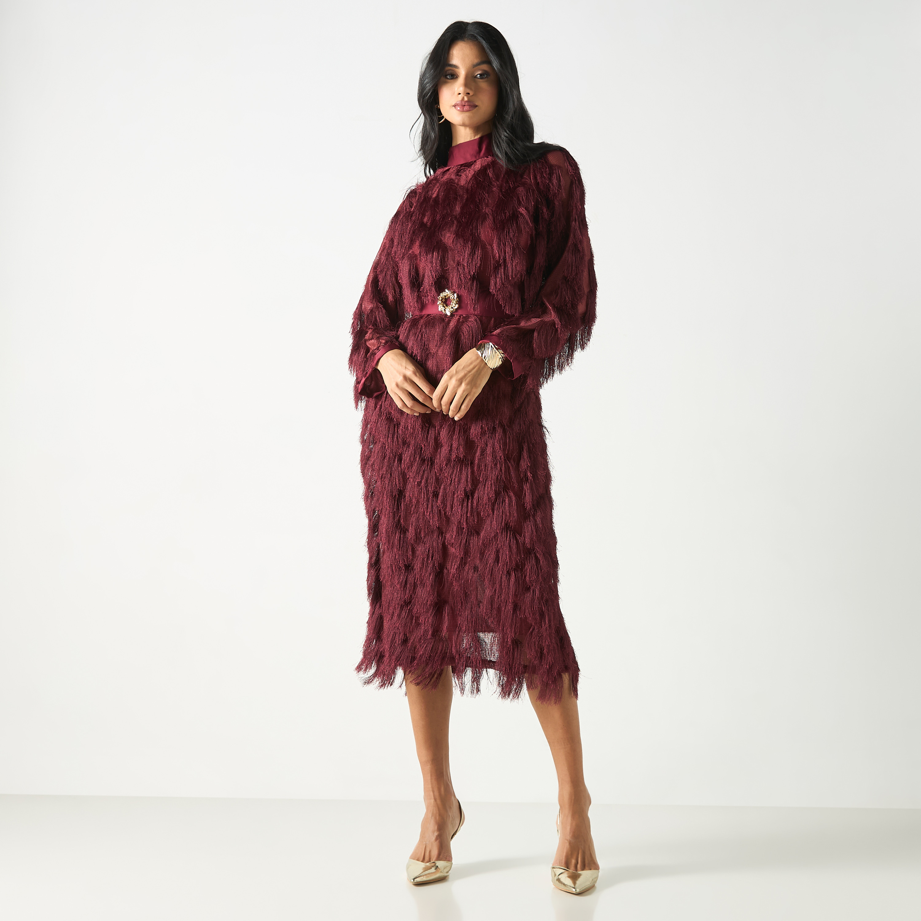 فستان ميدي بحزام وإبزيم مزين بفرو من جولدن أبل-women-clothing-dresses-image-2