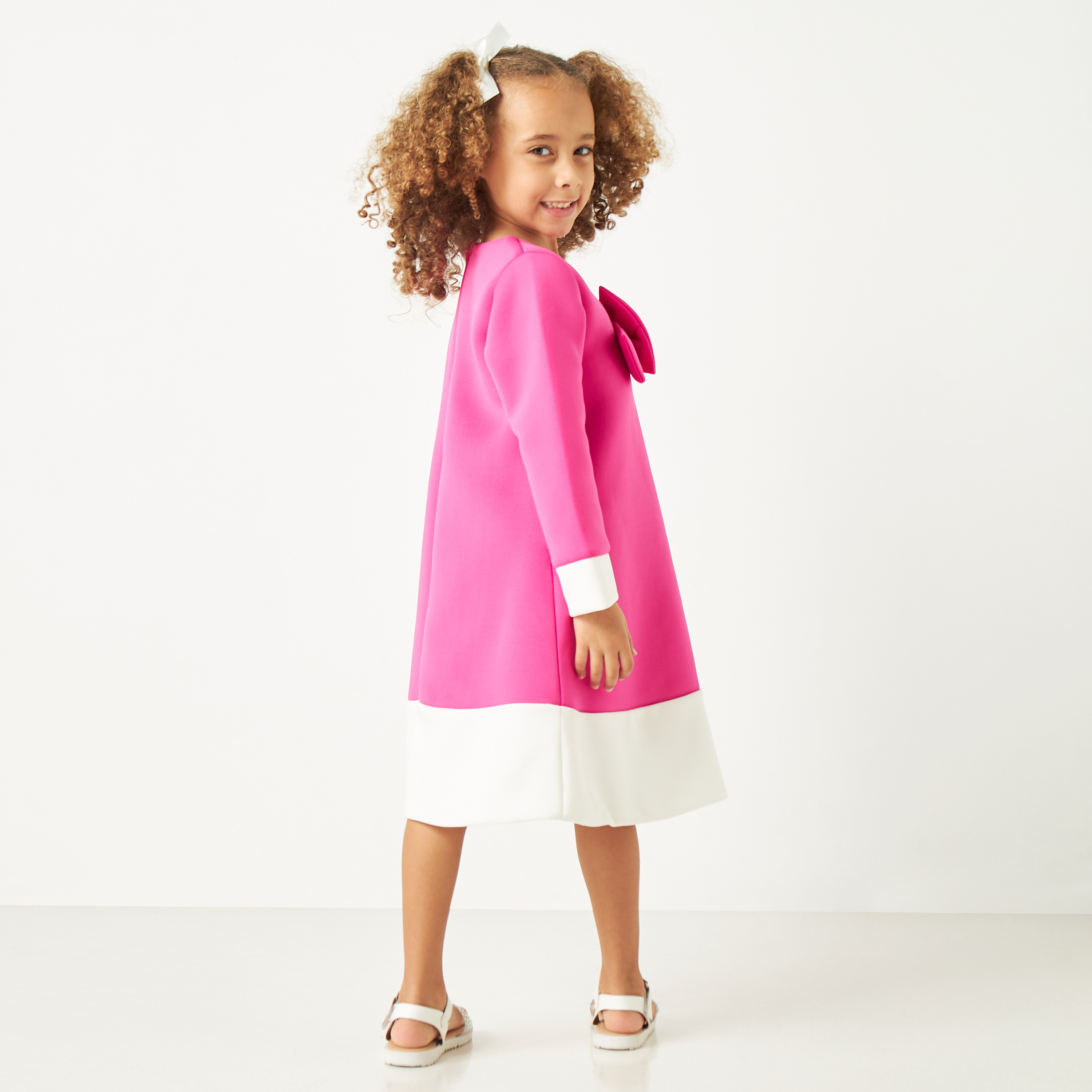 فستان قوالب ملونة بأكمام طويلة وفيونكة من ليتل جولدن أبل-girls-clothing-dressesandjumpsuits-image-3