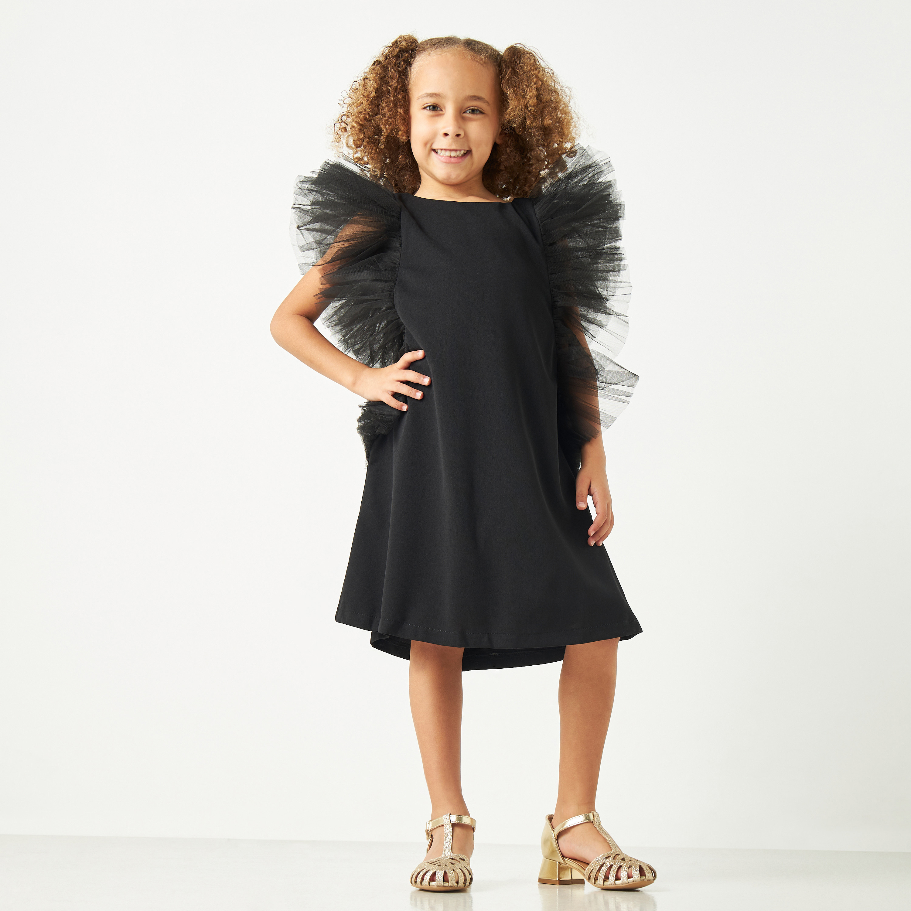 فستان سادة بأكمام بكشكش من ليتل جولدن أبل-girls-clothing-dressesandjumpsuits-image-4