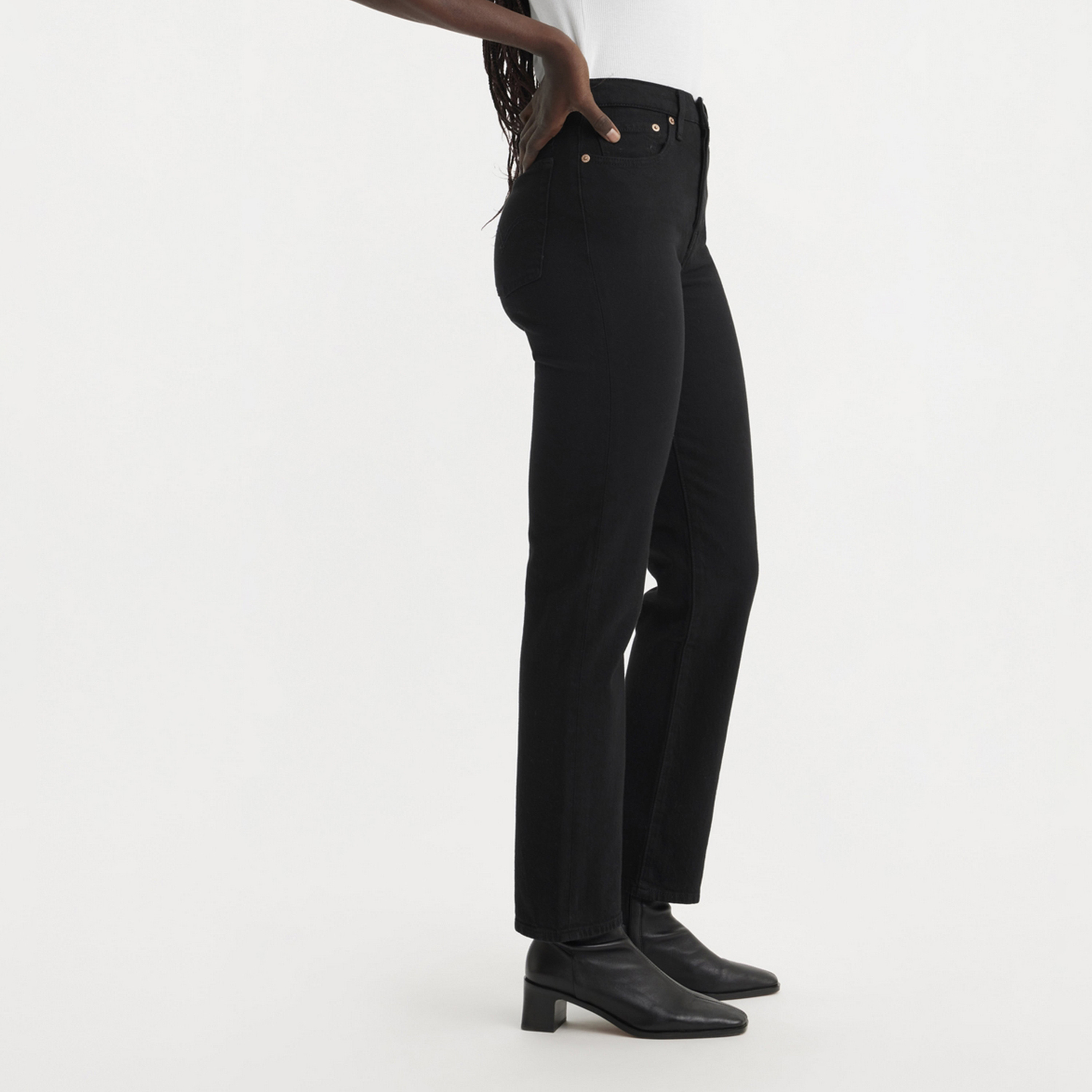 بنطلون جينز نسائي 505 بقصة ضيقة اسود بخمسة جيوب مقاس 32 سم من ليفايس-women-clothing-bottoms-jeans-image-5