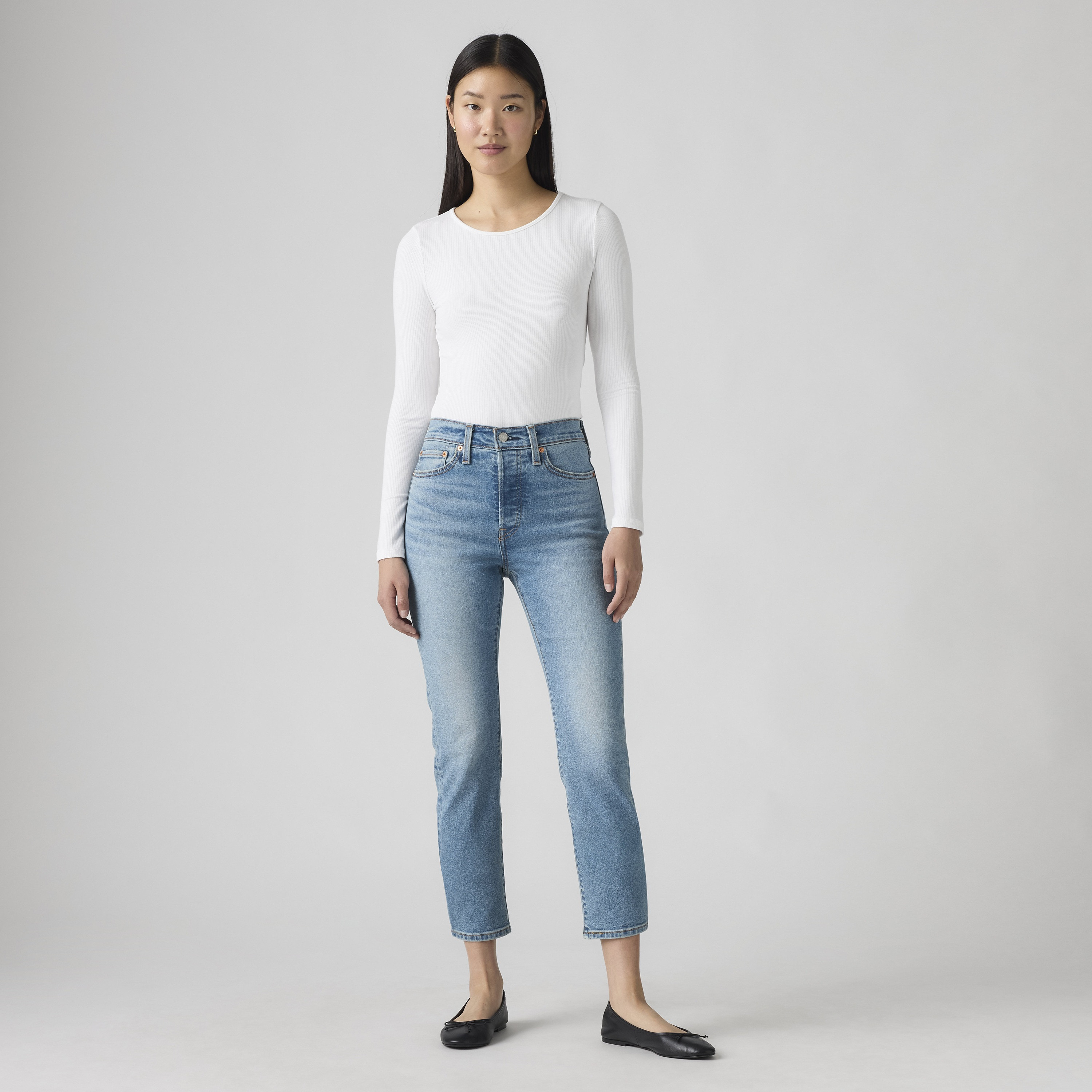 Levi's Slim Fit Blue 5 Pocket Women's Jeans Inseam 30-women-clothing-bottoms-jeans-image-2