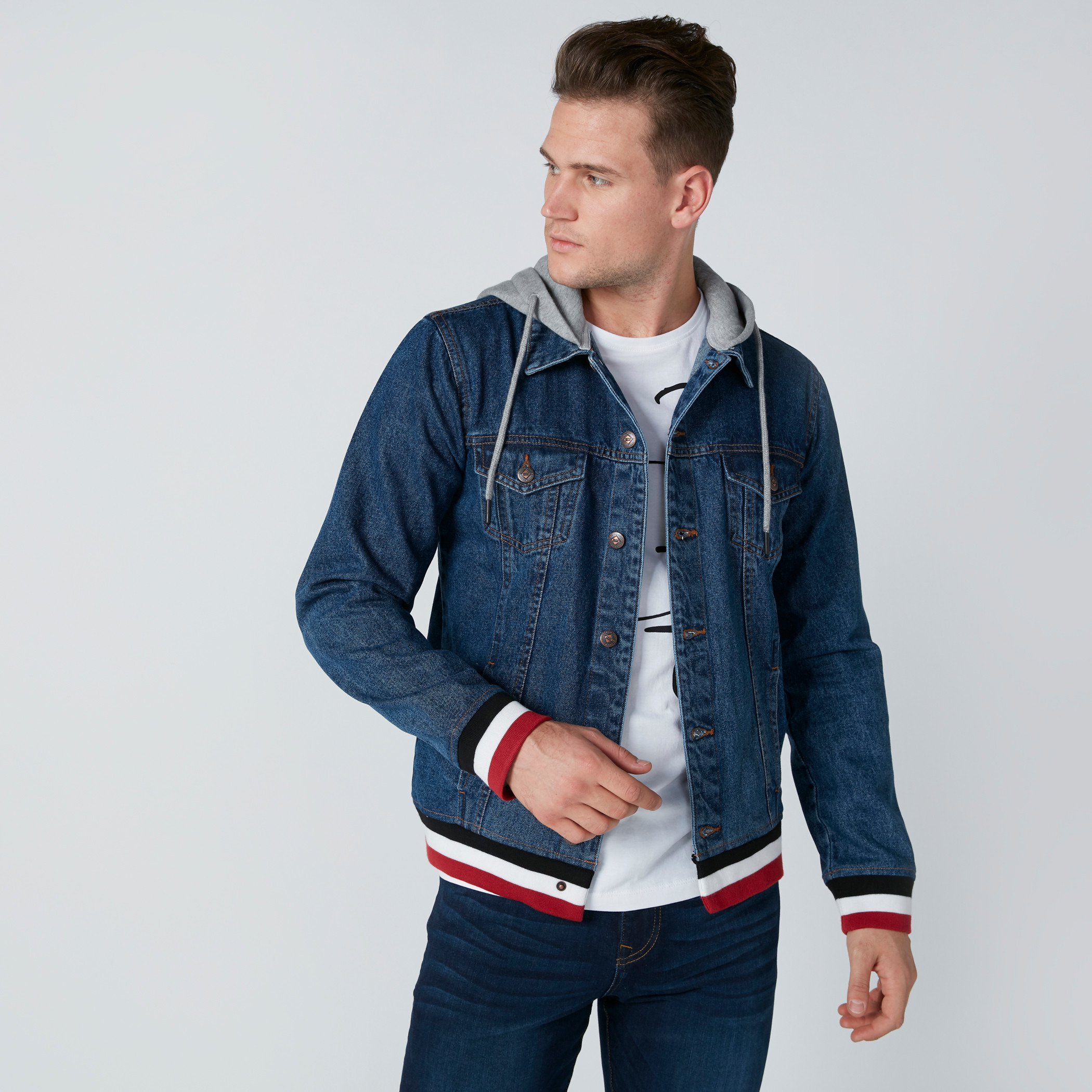 Buy Men s Denim Jacket in Regular Fit with Hood Online Centrepoint Bahrain