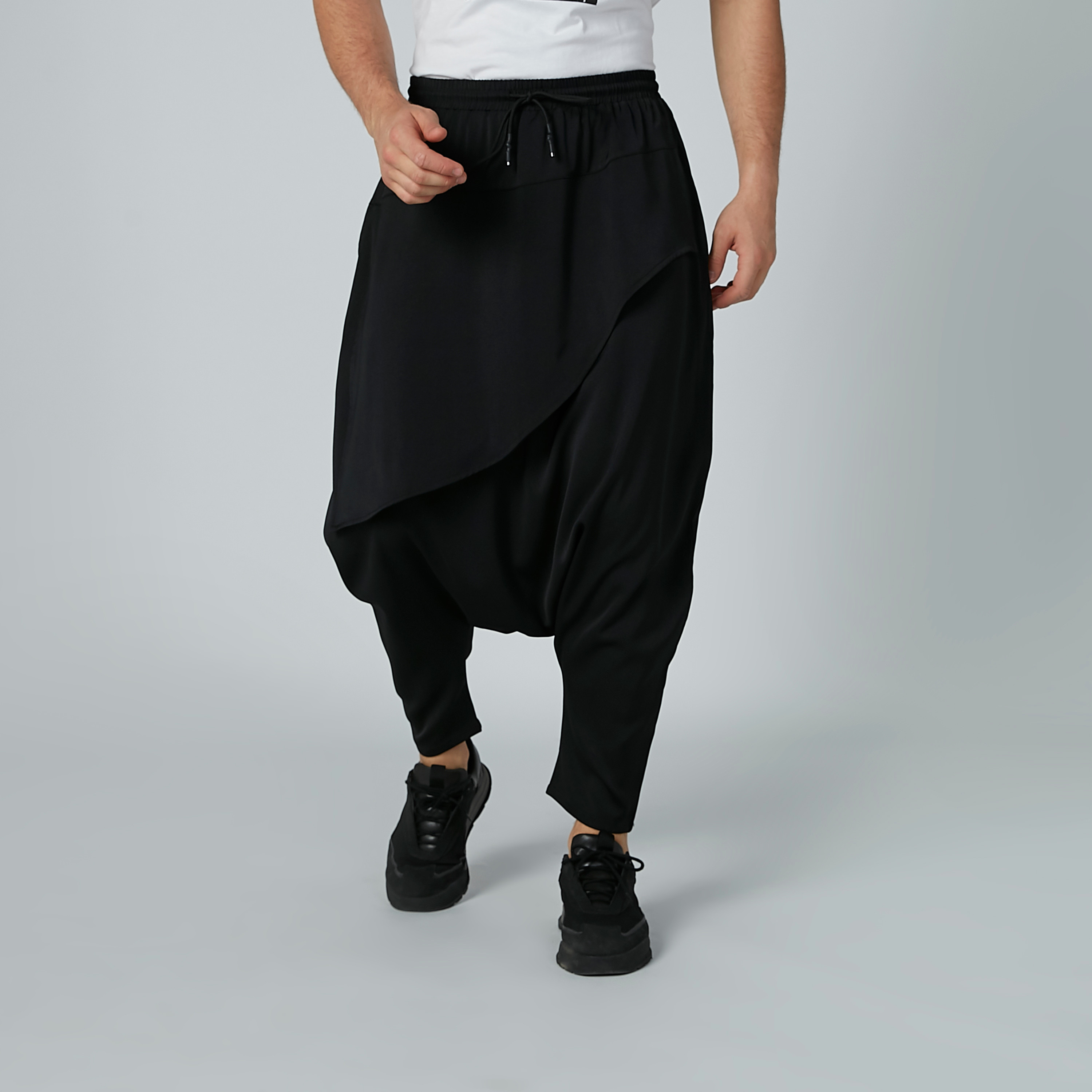 بنطال واسع سادة برباط إغلاق-men-clothing-bottoms-trousersandchinos-trousers-image-1