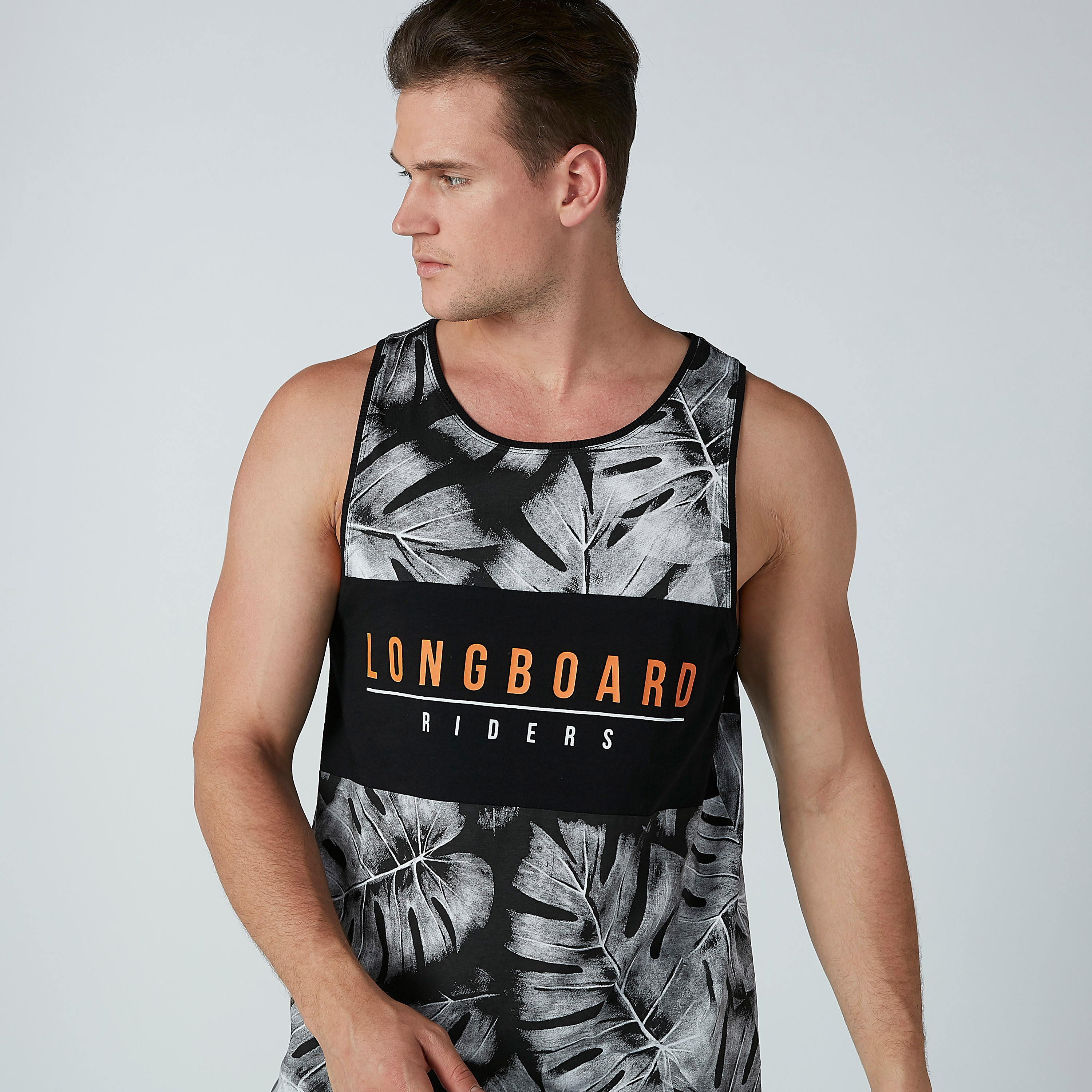 تيشيرت دون أكمام بطبعات-men-clothing-tshirtsandpolos-tshirts-image-3