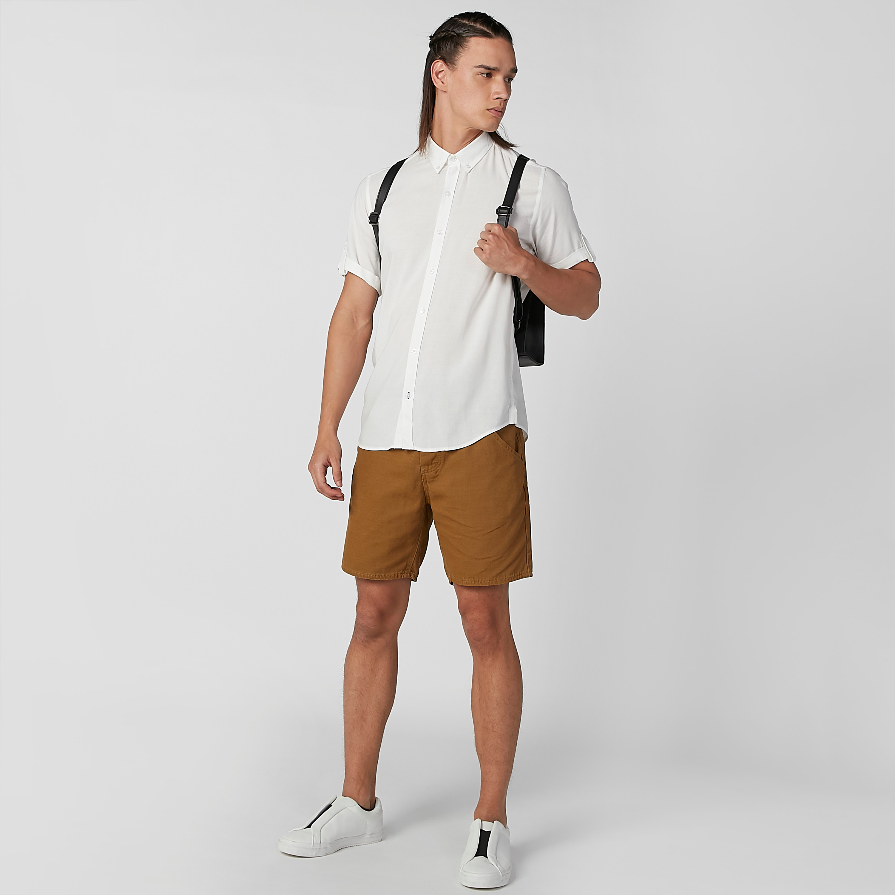 Slim Fit Plain Shorts with Pocket Detail and Belt Loops-men-clothing-bottoms-shorts-image-2