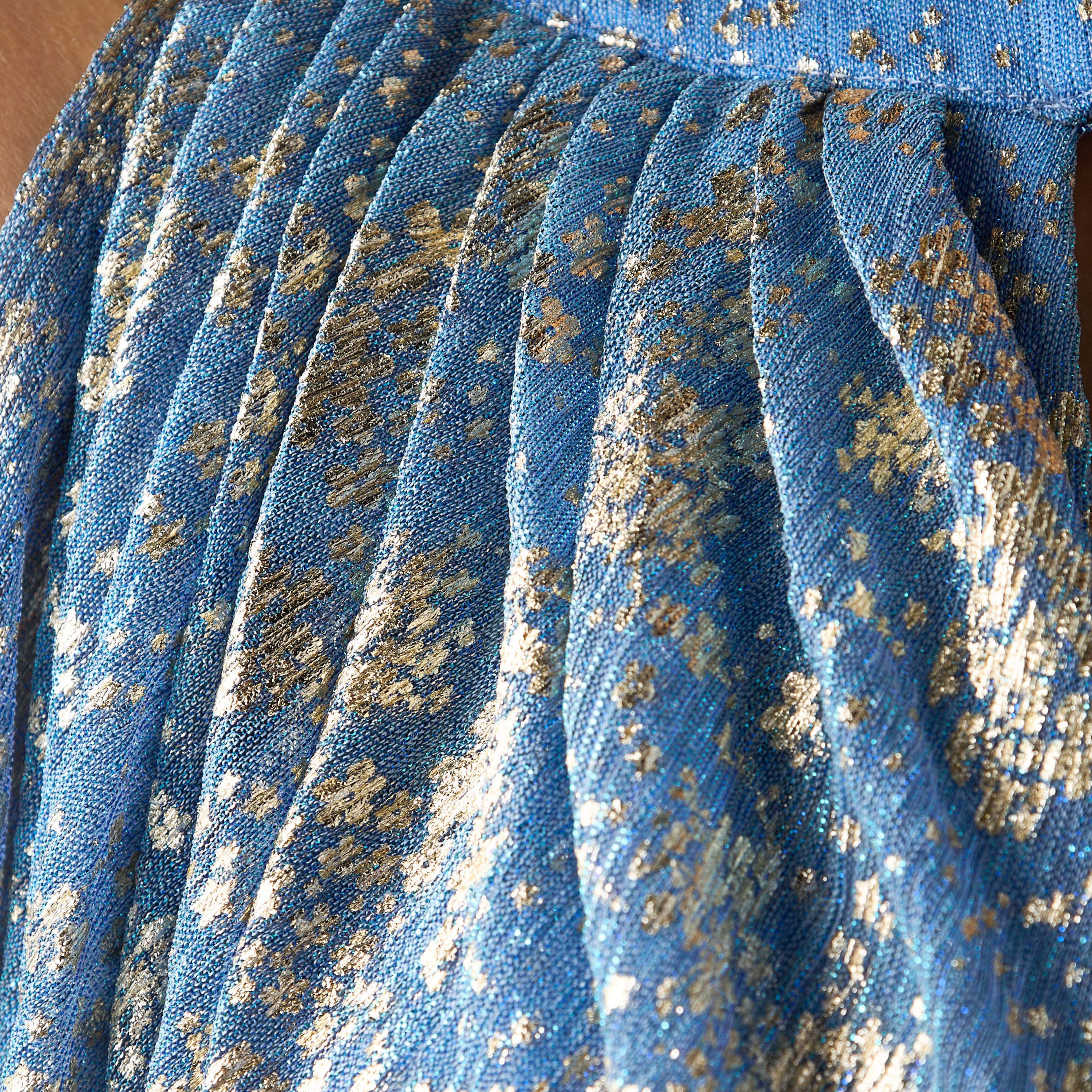 فستان ماكسي بطبعات وأكتاف مكشوفة وتفاصيل مفرغة من جولدن أبل-women-clothing-dresses-image-7