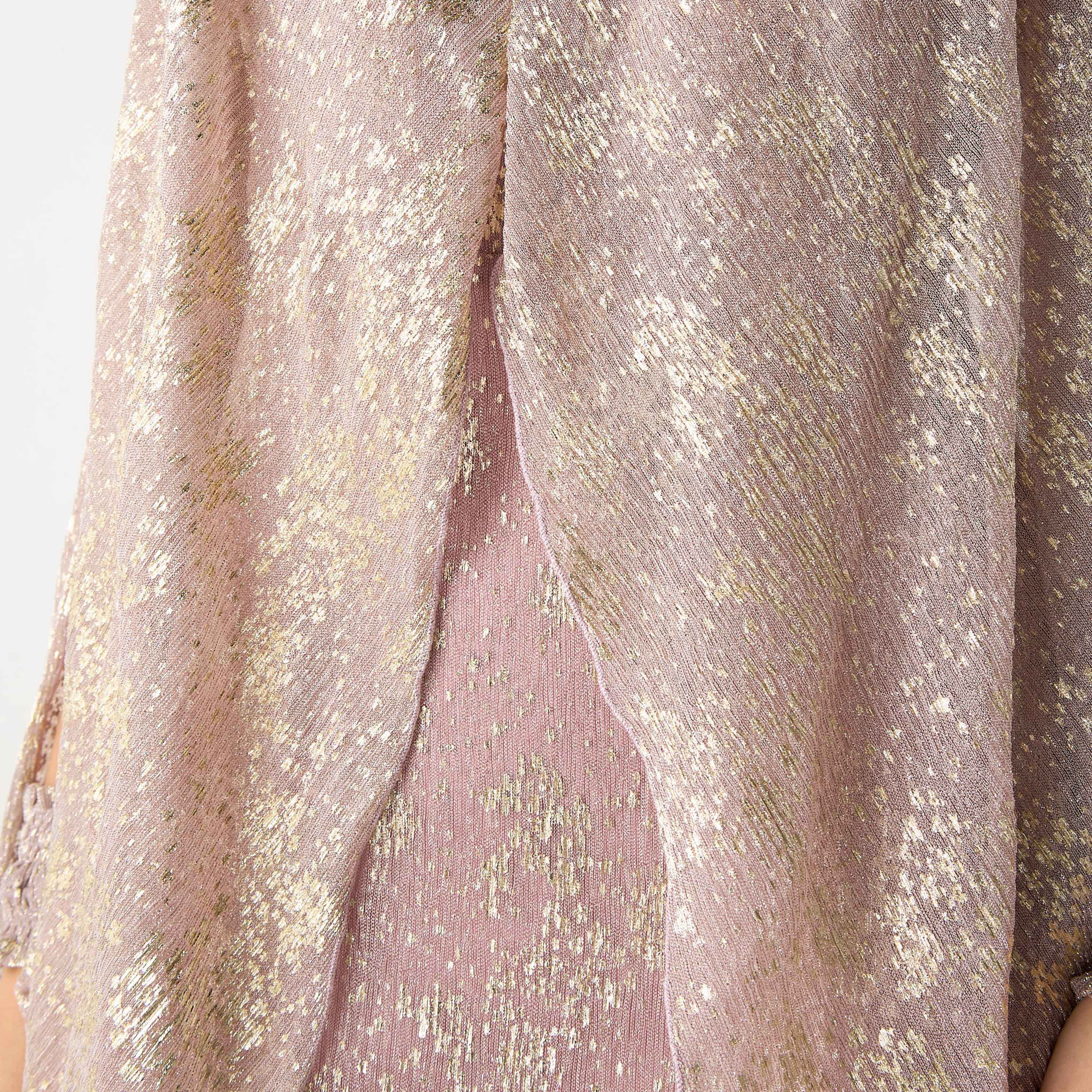 فستان ماكسي بطبعات وأكتاف مكشوفة وتفاصيل مفرغة من جولدن أبل-women-clothing-dresses-image-13