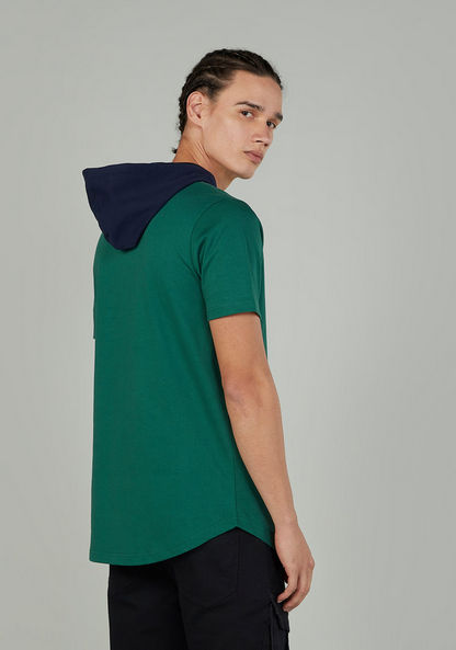 Sustainable Printed T-shirt with Short Sleeves and Hood