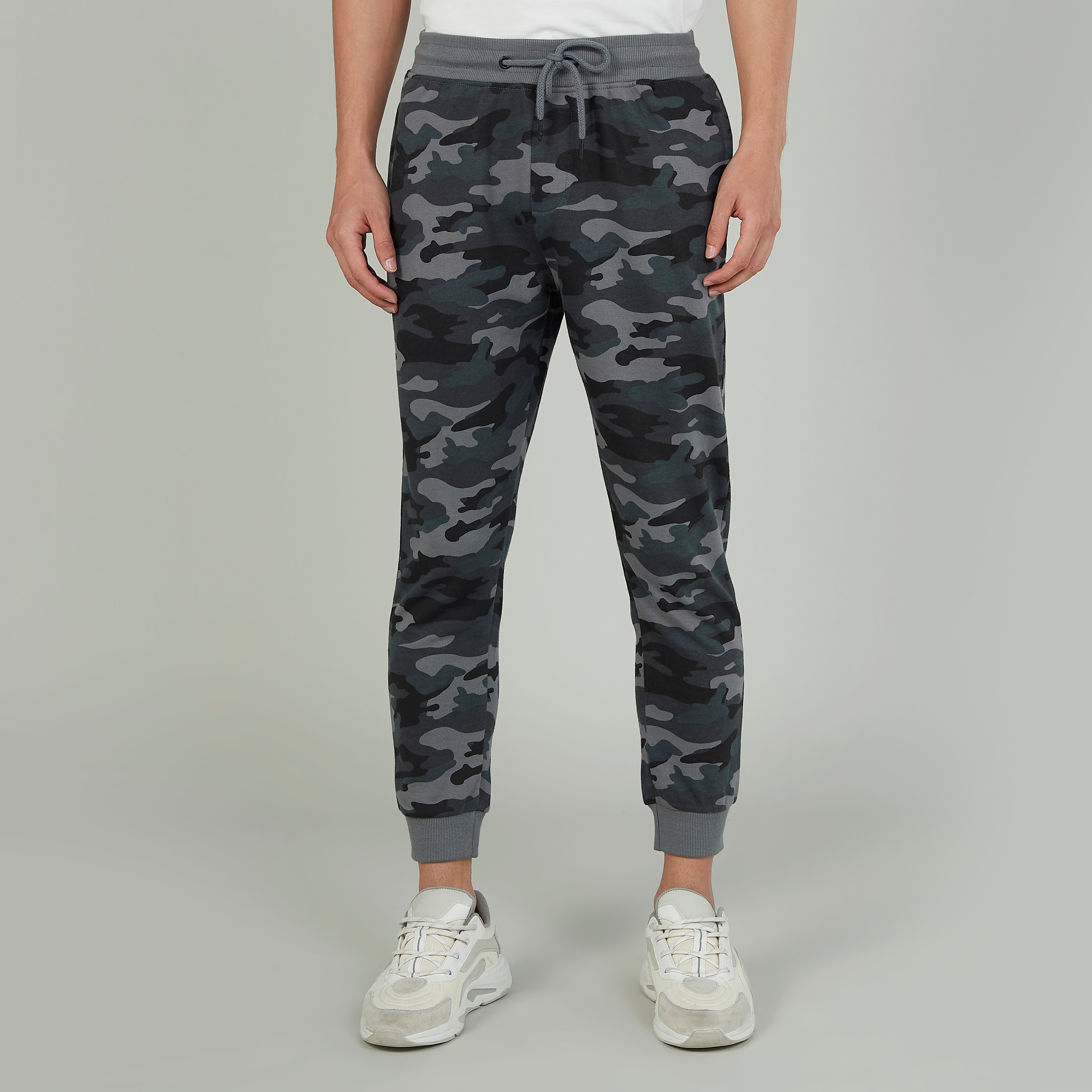 Camo store running pants