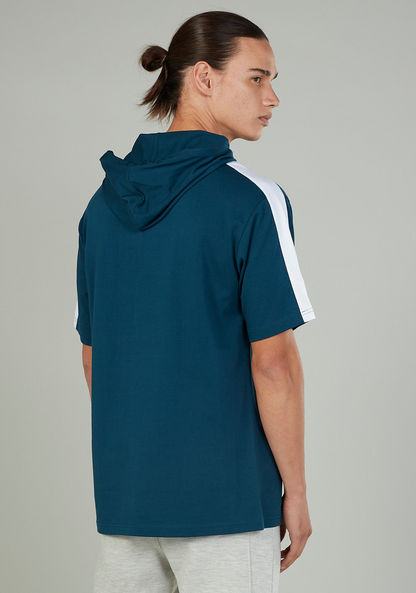 Printed T-shirt with Short Sleeves and Hood