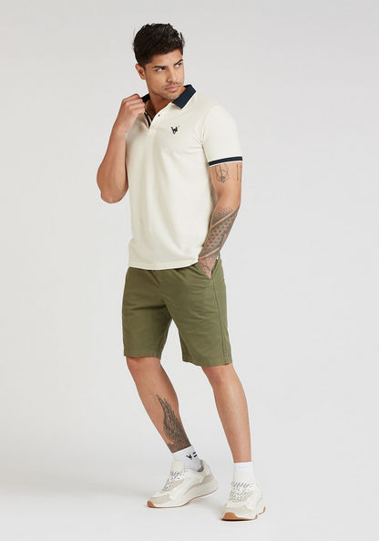 Solid Mid-Rise Shorts with Pocket Detail and Drawstring