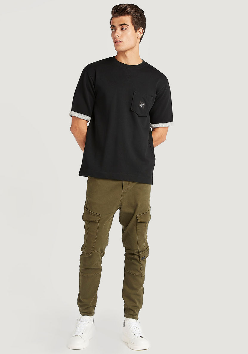 Solid T-shirt with Chest Pocket and Crew Neck-T Shirts-image-1