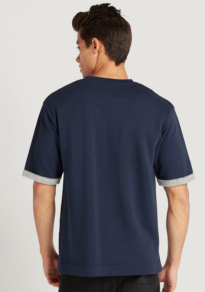 Solid T-shirt with Chest Pocket and Crew Neck-T Shirts-image-3