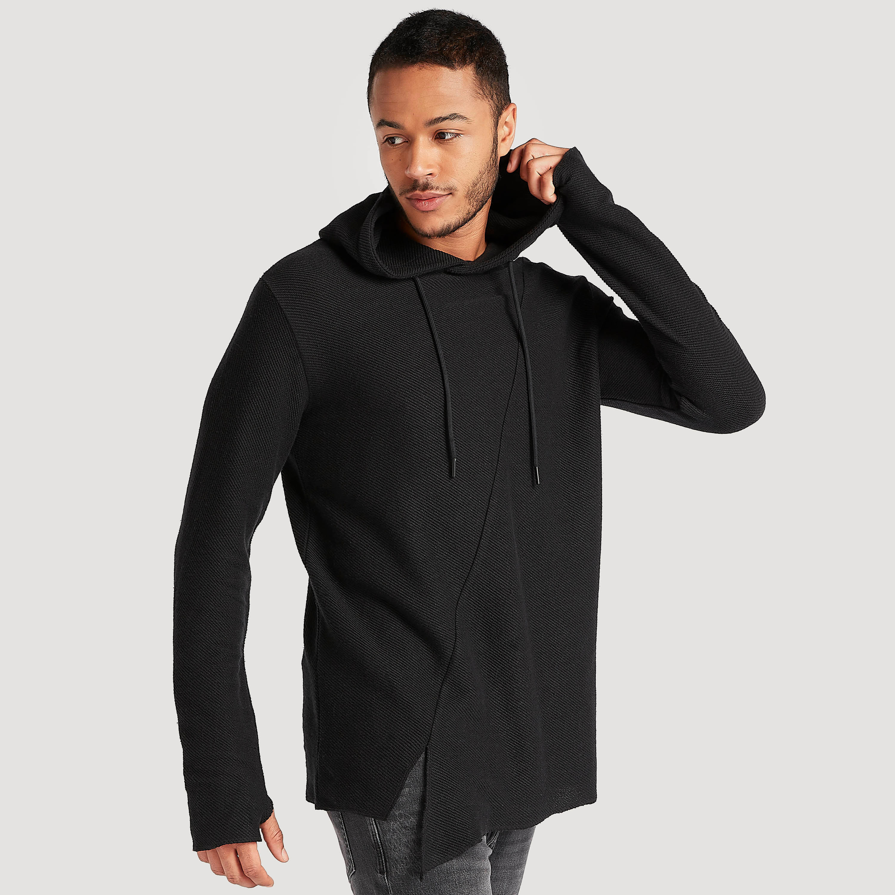 Buy Men s Textured Longline Hoodie with Long Sleeves Online Centrepoint Bahrain