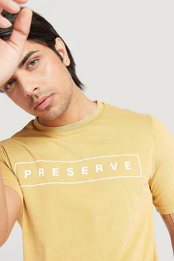 Sustainable Printed T-shirt with Crew Neck and Short Sleeves