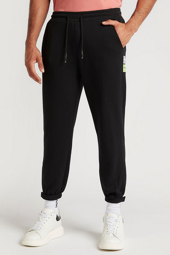 Sustainable Solid Mid-Rise Joggers with Drawstring Closure
