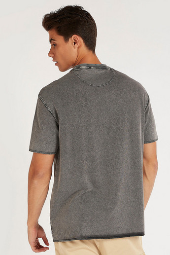 Sustainable Textured Crew Neck T-shirt with Short Sleeves