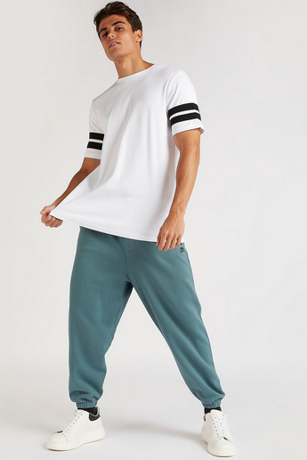 Sustainable Solid Mid-Rise Joggers with Elasticated Waistband
