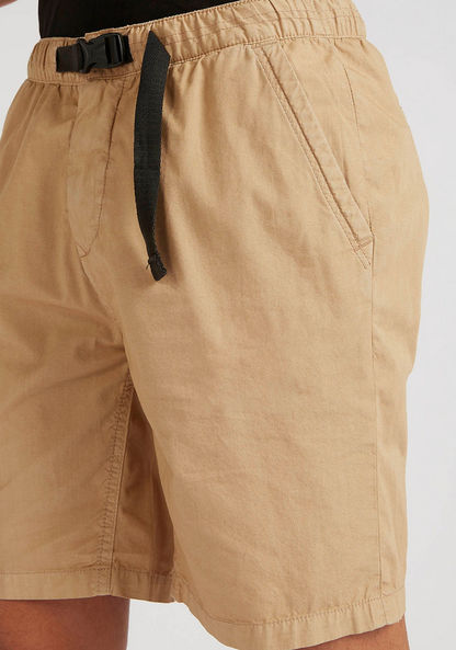 Solid Mid-Rise Shorts with Clip Buckle Closure