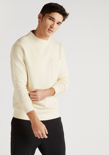 Solid Sweatshirt with Long Sleeves and Front Pocket
