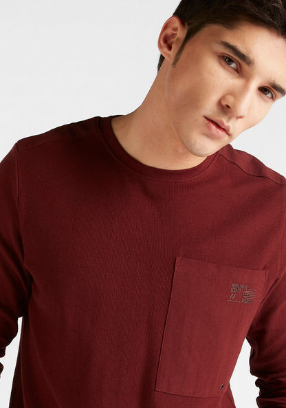 Textured T-shirt with Crew Neck and Long Sleeves